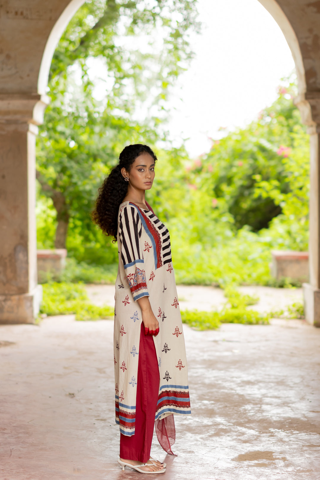 Women's Ajrakh Mul Cotton Kurta with Round Neck - Mehrab