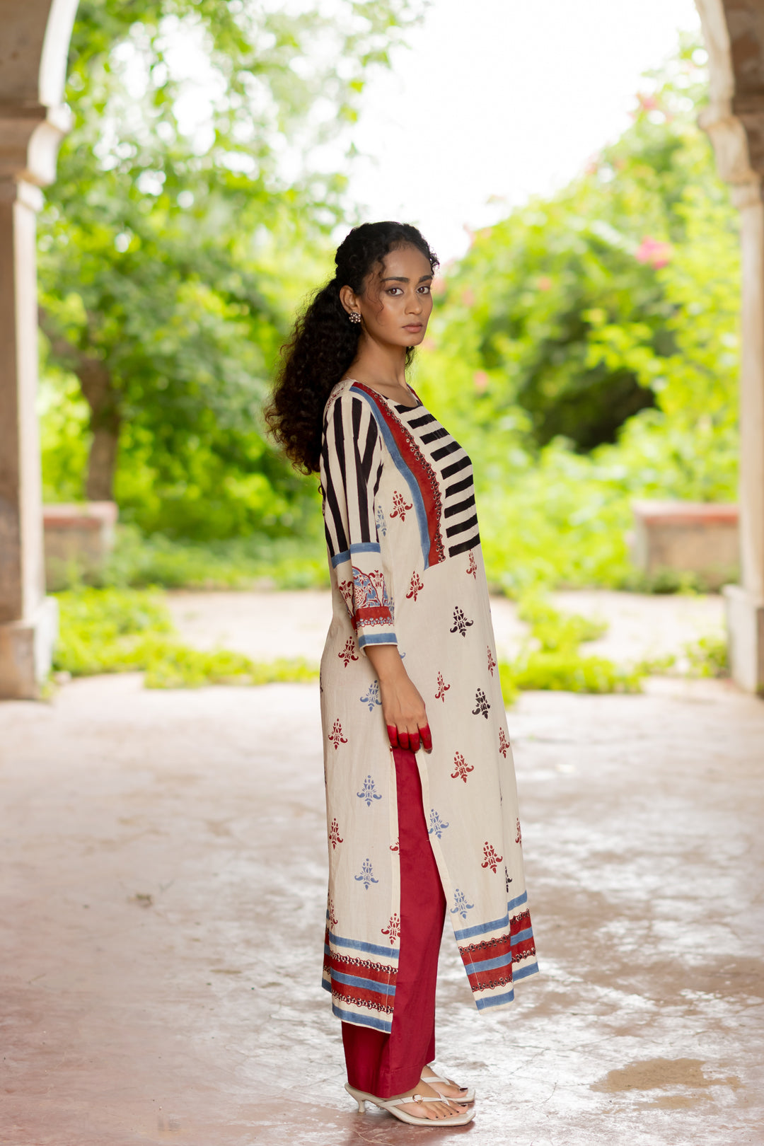 Women's Ajrakh Mul Cotton Kurta with Round Neck - Mehrab