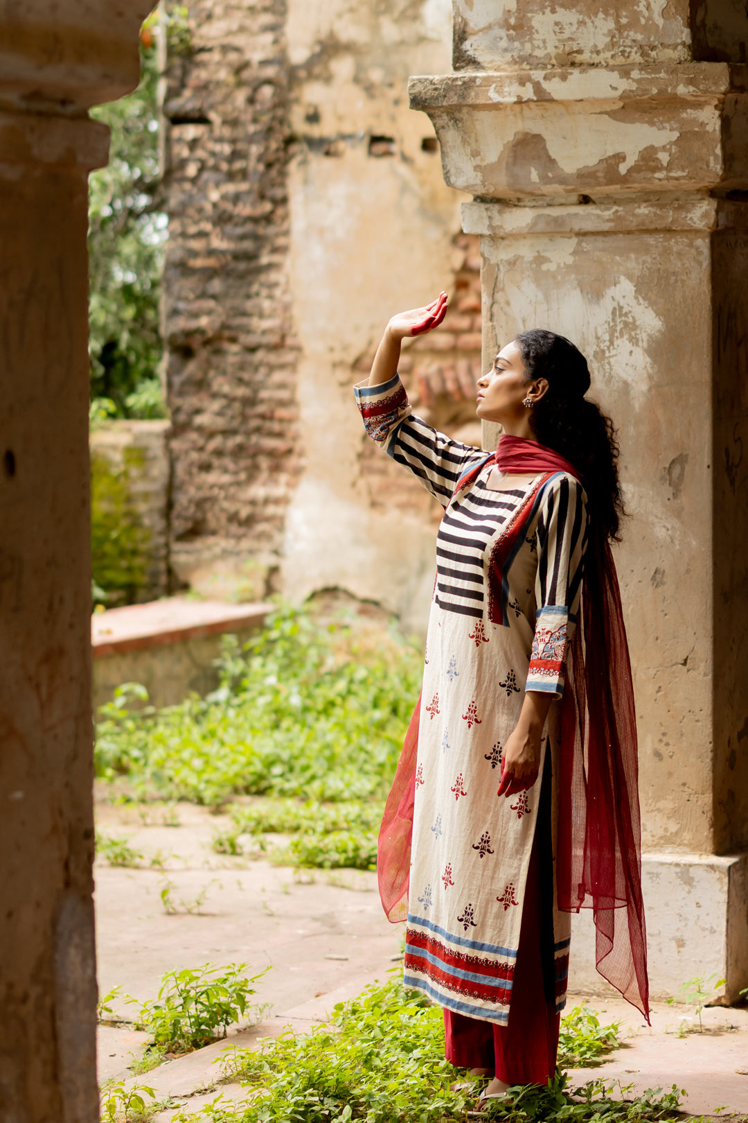 Women's Ajrakh Mul Cotton Kurta with Round Neck - Mehrab