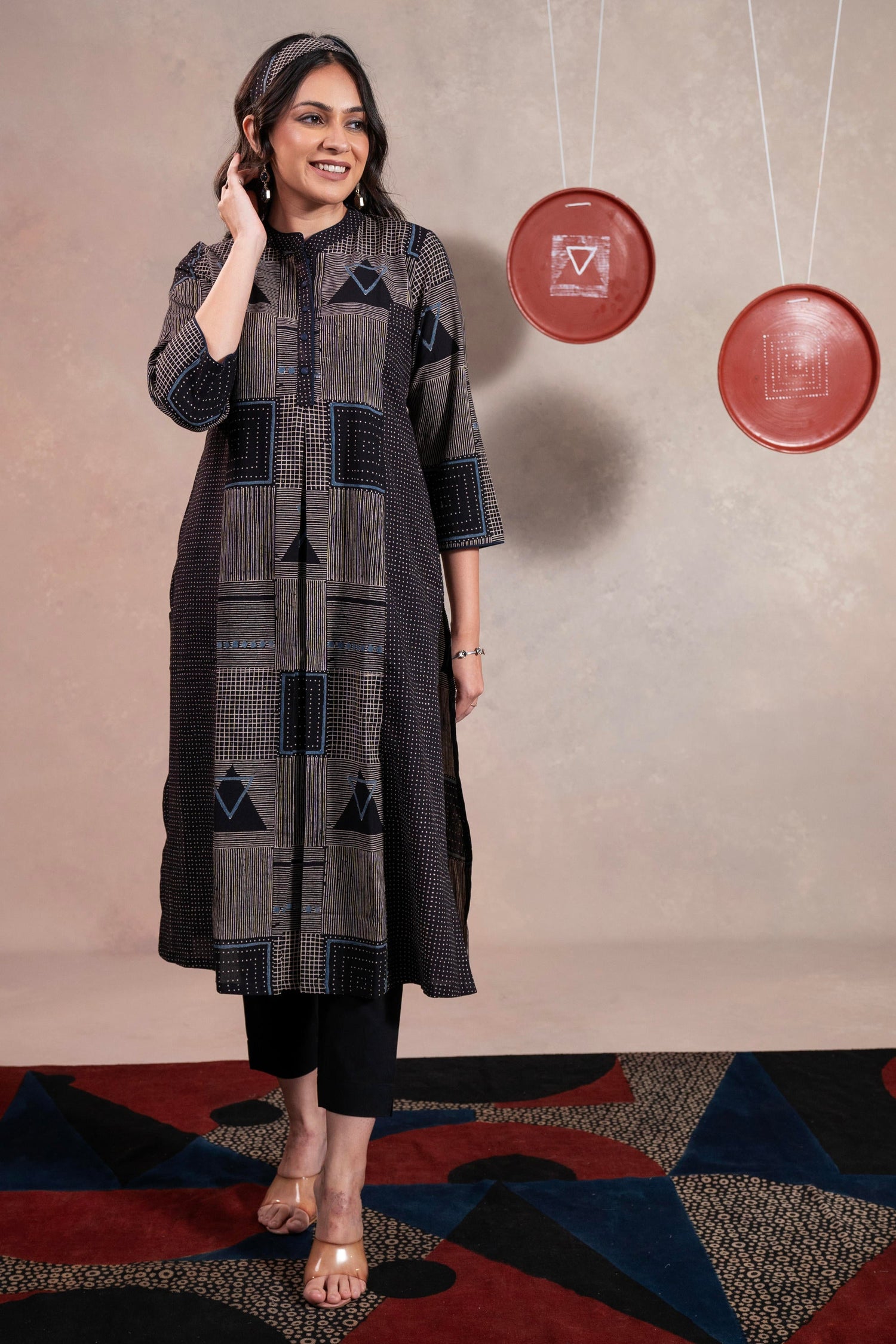 Aakaar Blue Ajarakh Cotton Kurta | Ray-ethnic