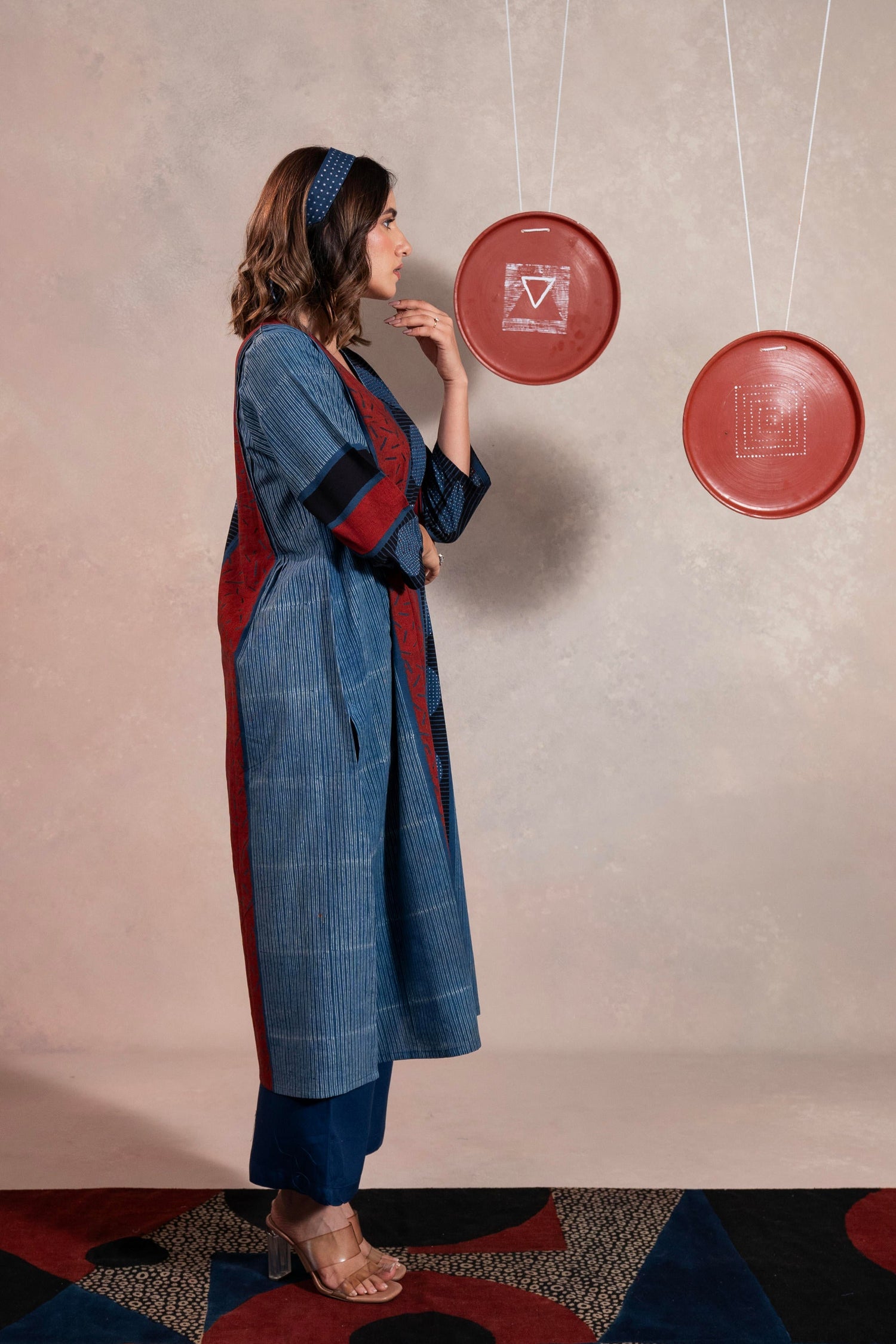 Aakaar Indigo Ajarakh Cotton Kurta | Ray-ethnic