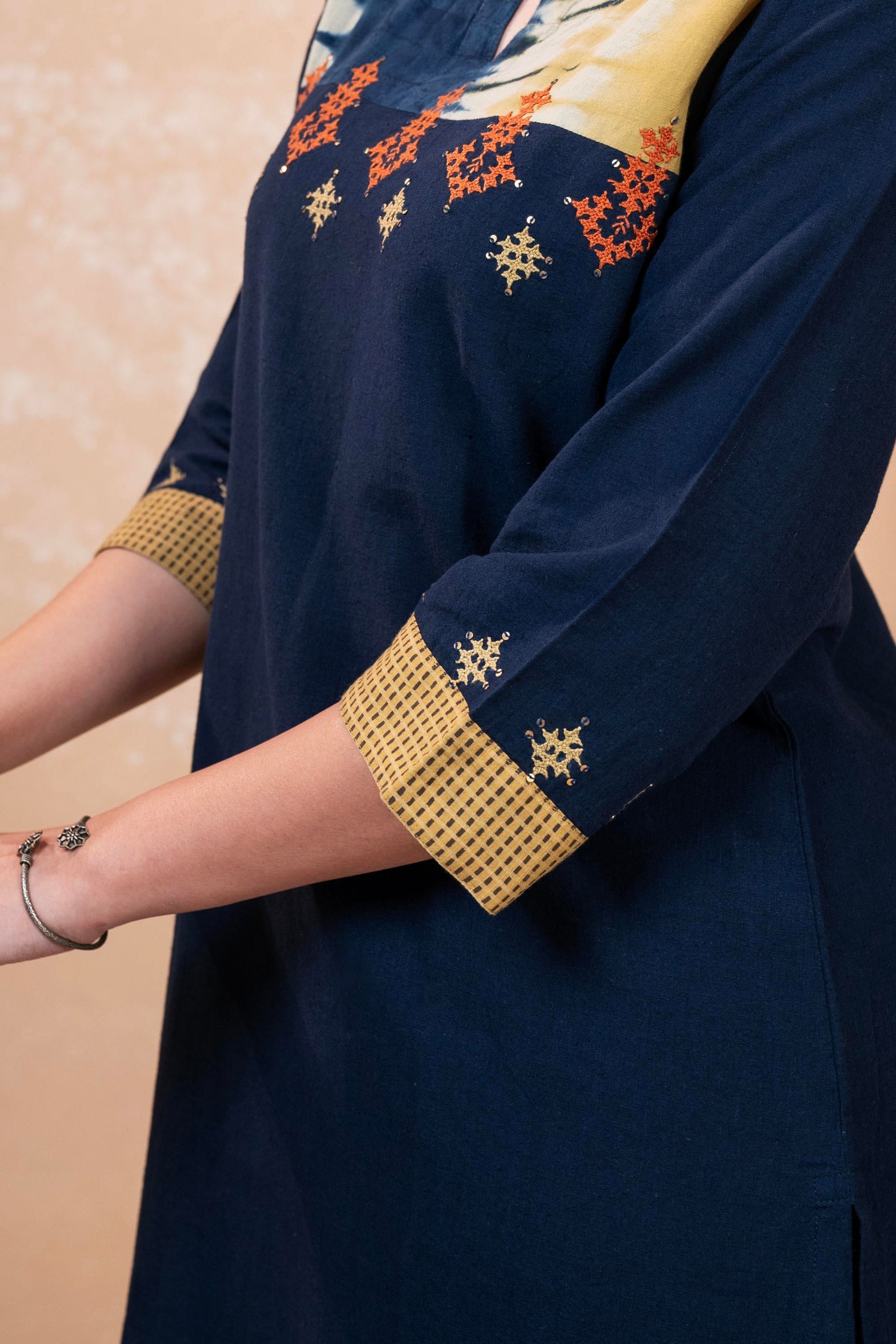 Aakaar Navy Blue Clamp Cotton Set Of 2 | Ray-ethnic