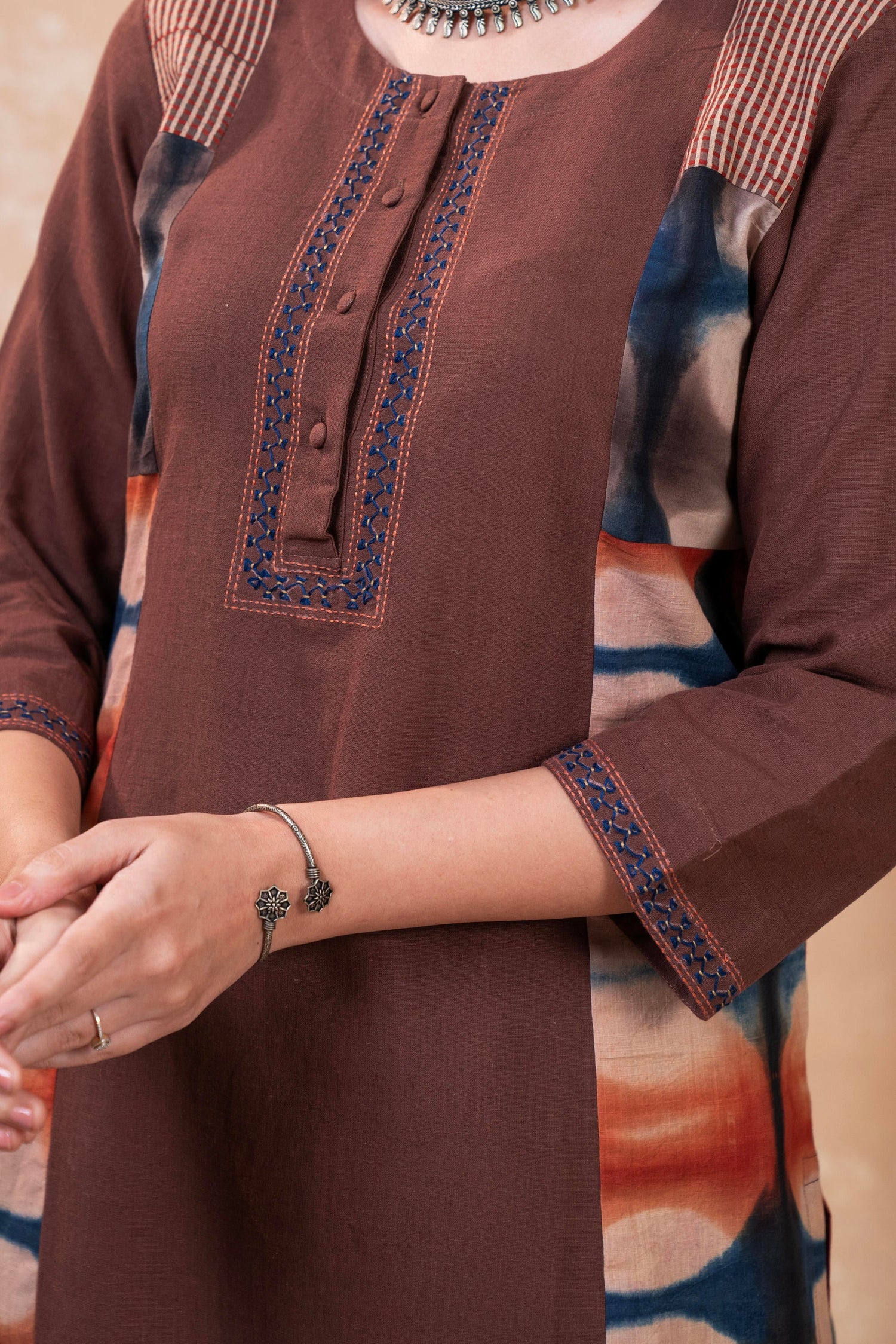 Aakaar Brown Clamp Cotton Set Of 2 | Ray-ethnic