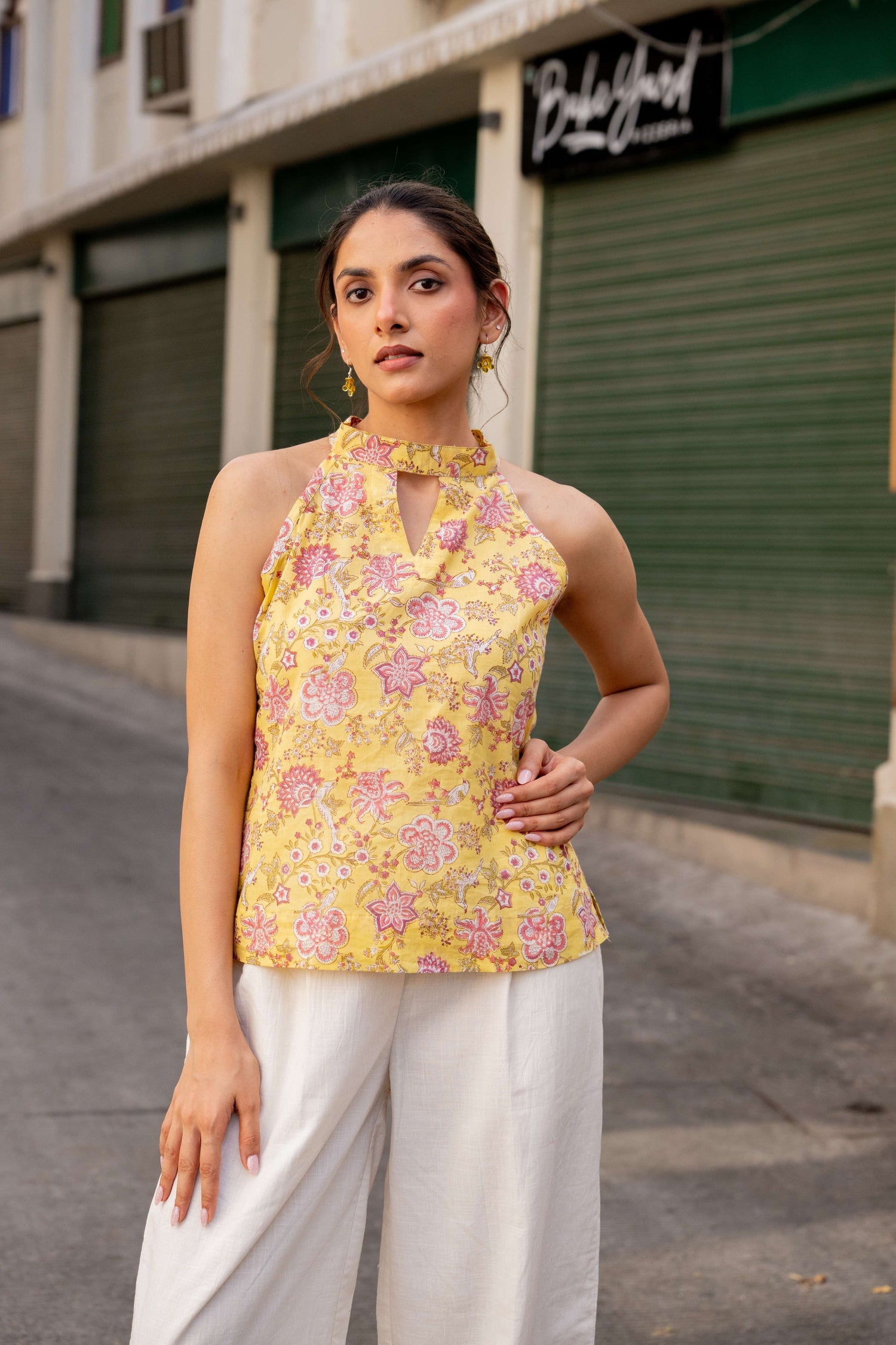 Mul Cotton Halter Neck Cutout Top – Secret Garden