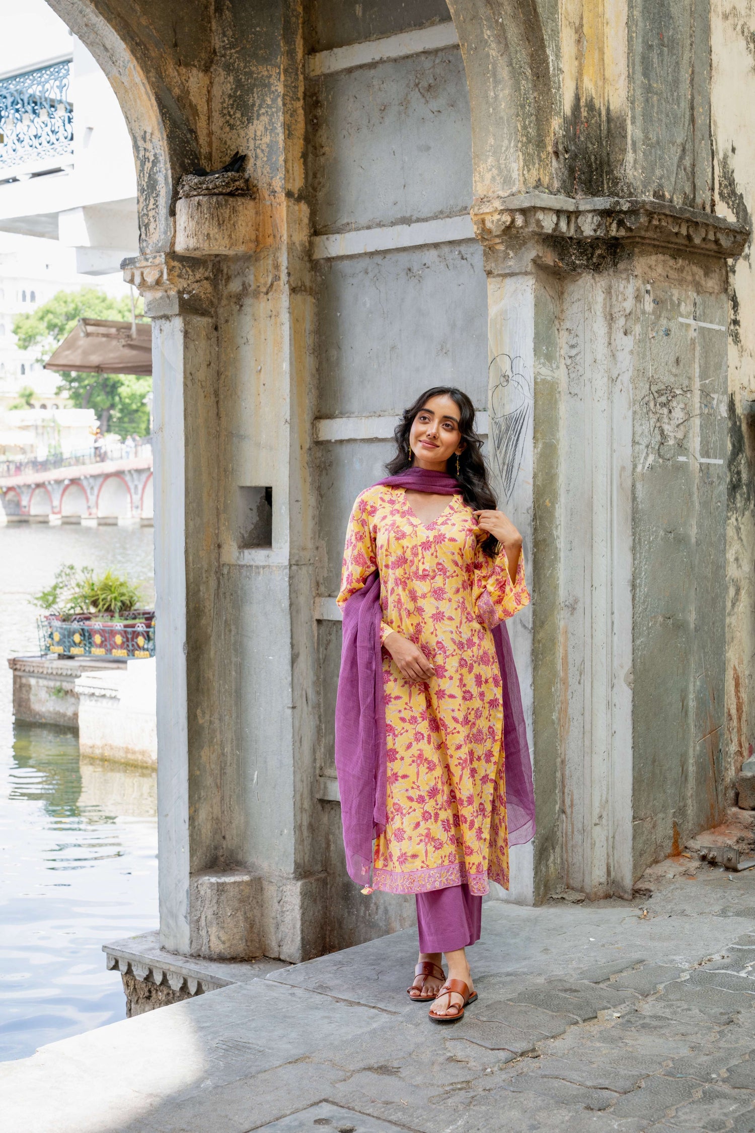 Block Print Mul Cotton 3/4 Sleeve V-Neck Kurta – Secret Garden