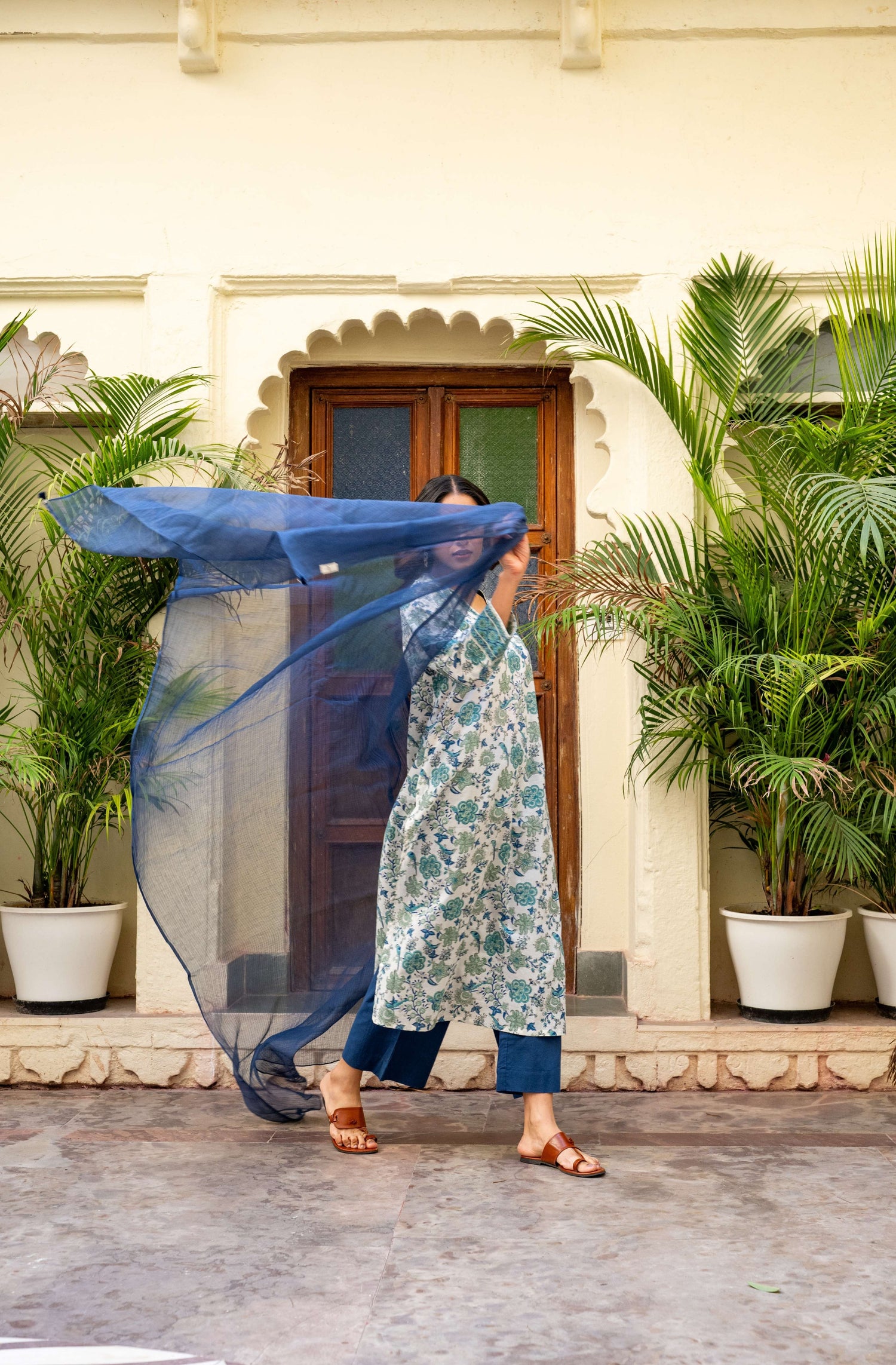 Turquoise Blue V-Neck Mul Cotton 3/4 Sleeve Kurta – Secret Garden