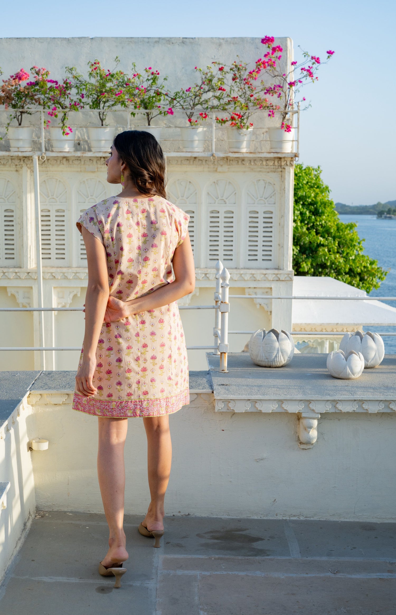 Peach Block Print Cap Sleeve V-Neck Short Dress – Secret Garden