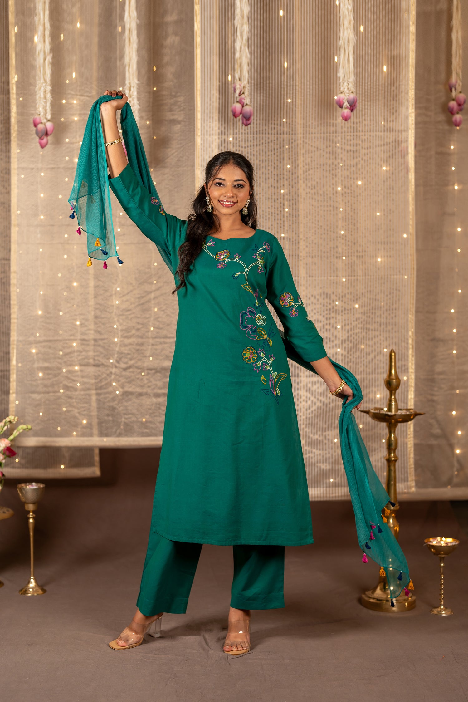 Ray Ethnic The Ira Green Cotton Set of Two with Hand Embroidery
