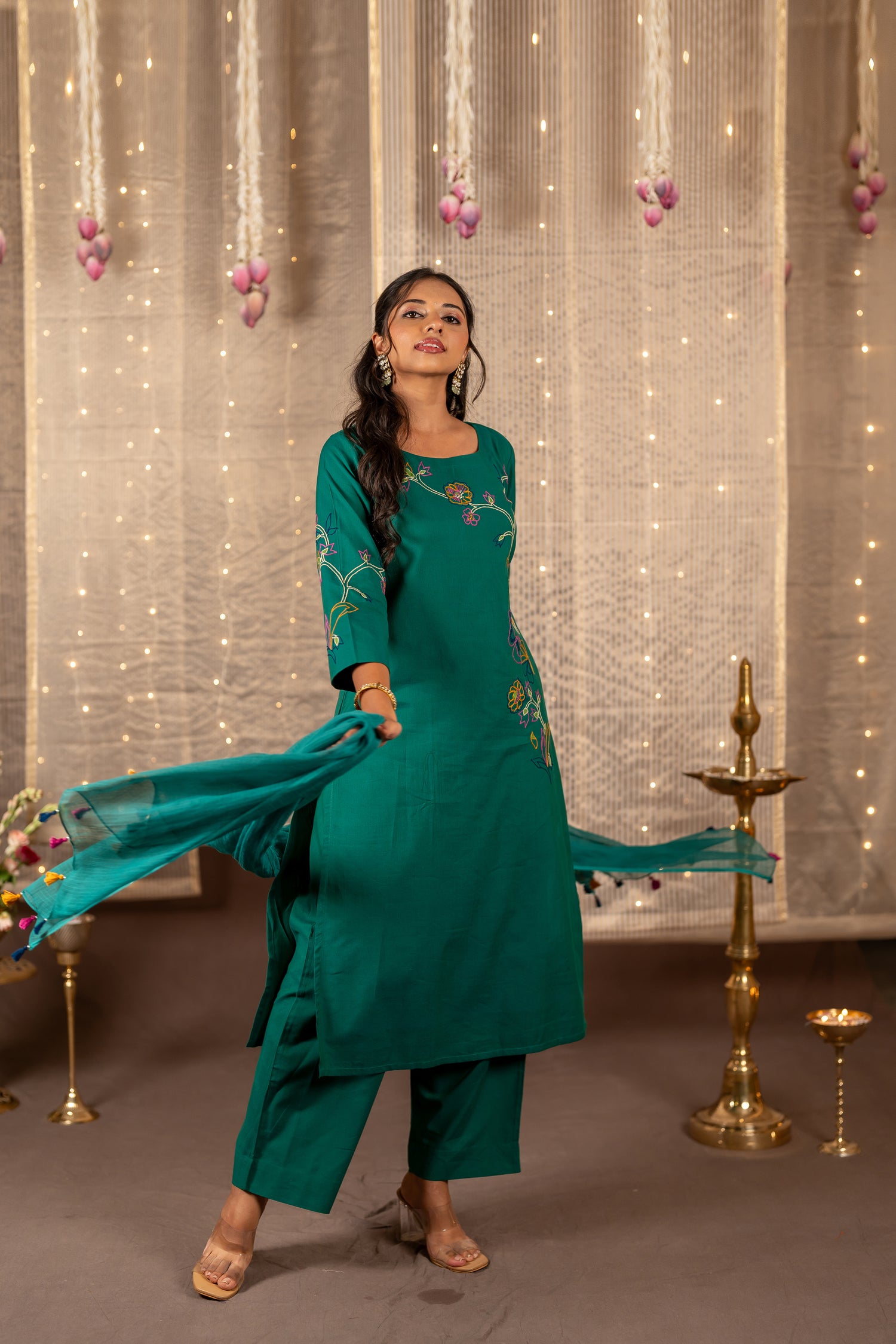 Ray Ethnic The Ira Green Cotton Set of Two with Hand Embroidery