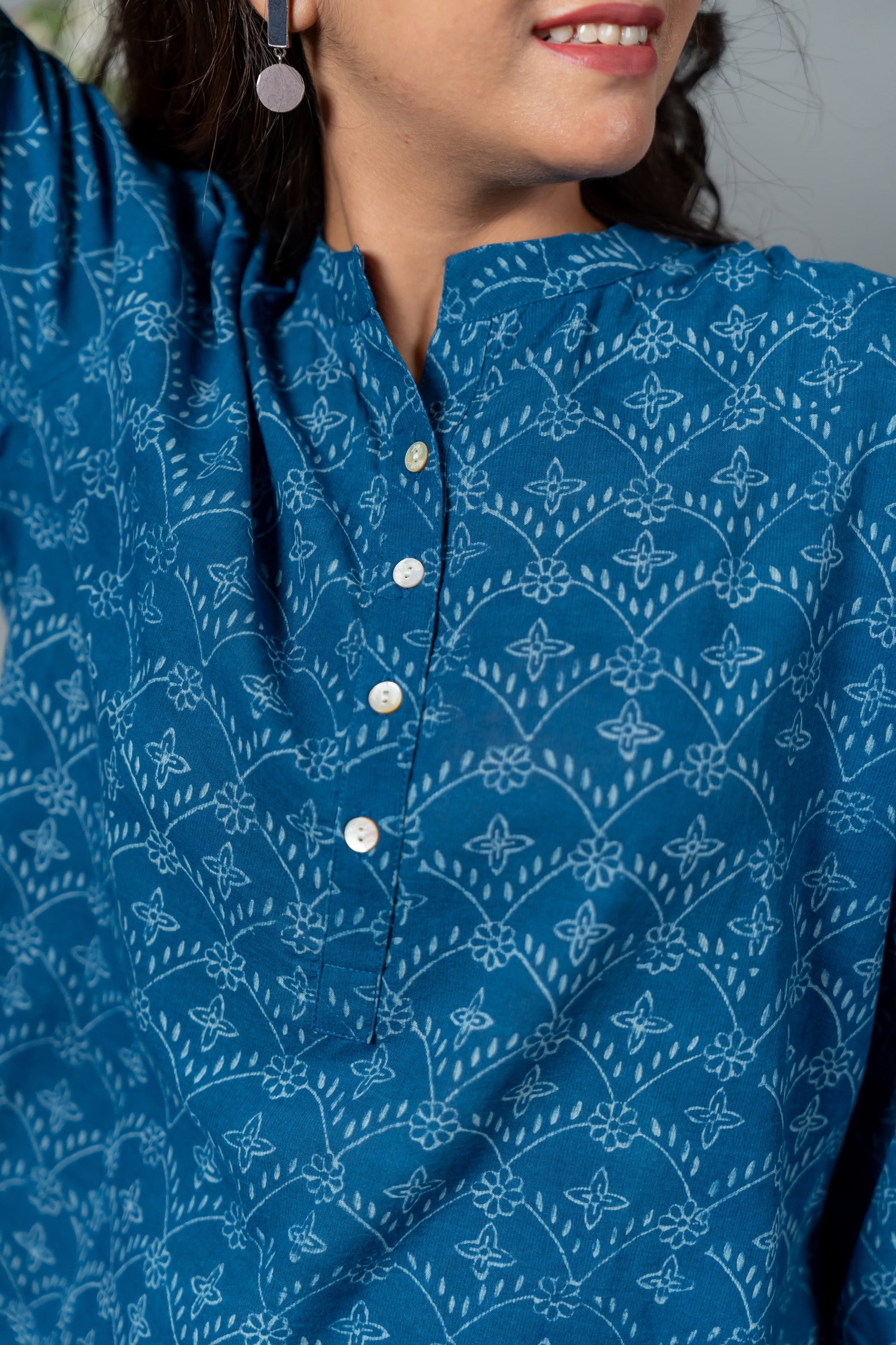 Parat Block Print Mul Cotton Blue Top