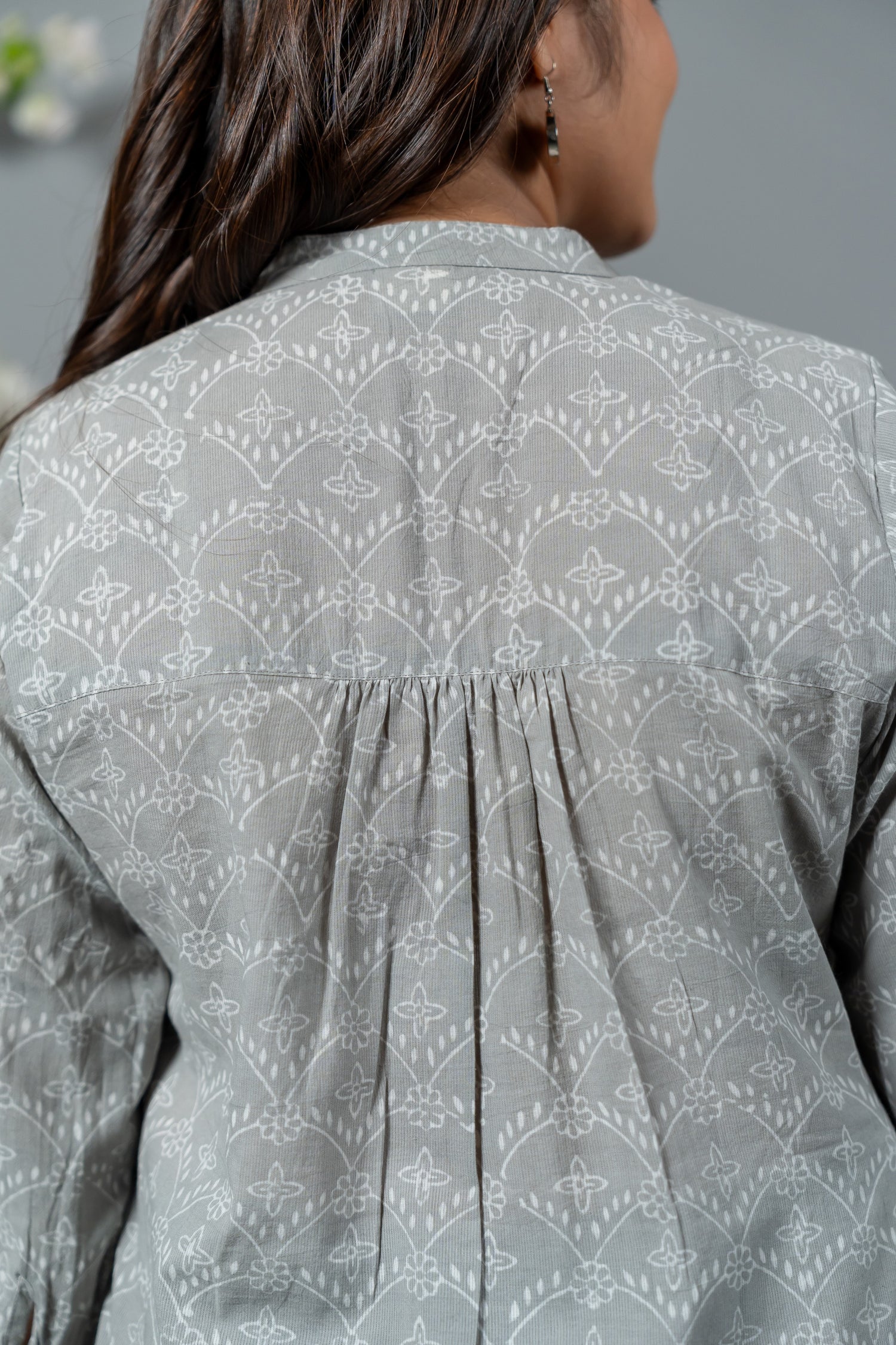 Parat Block Print Mul Cotton Grey Top