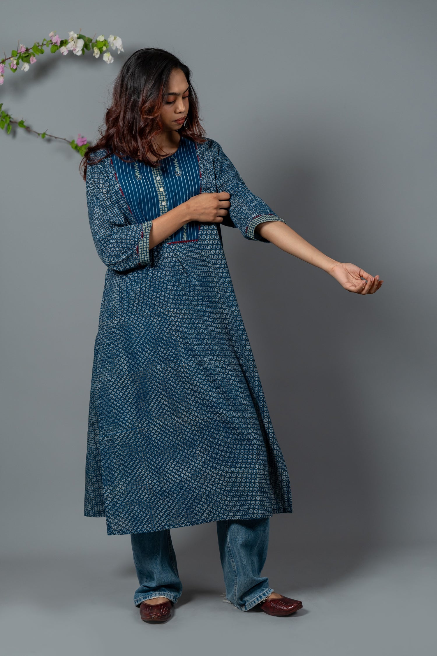 Parat Indigo Blue Block Print Mul Cotton Kurta