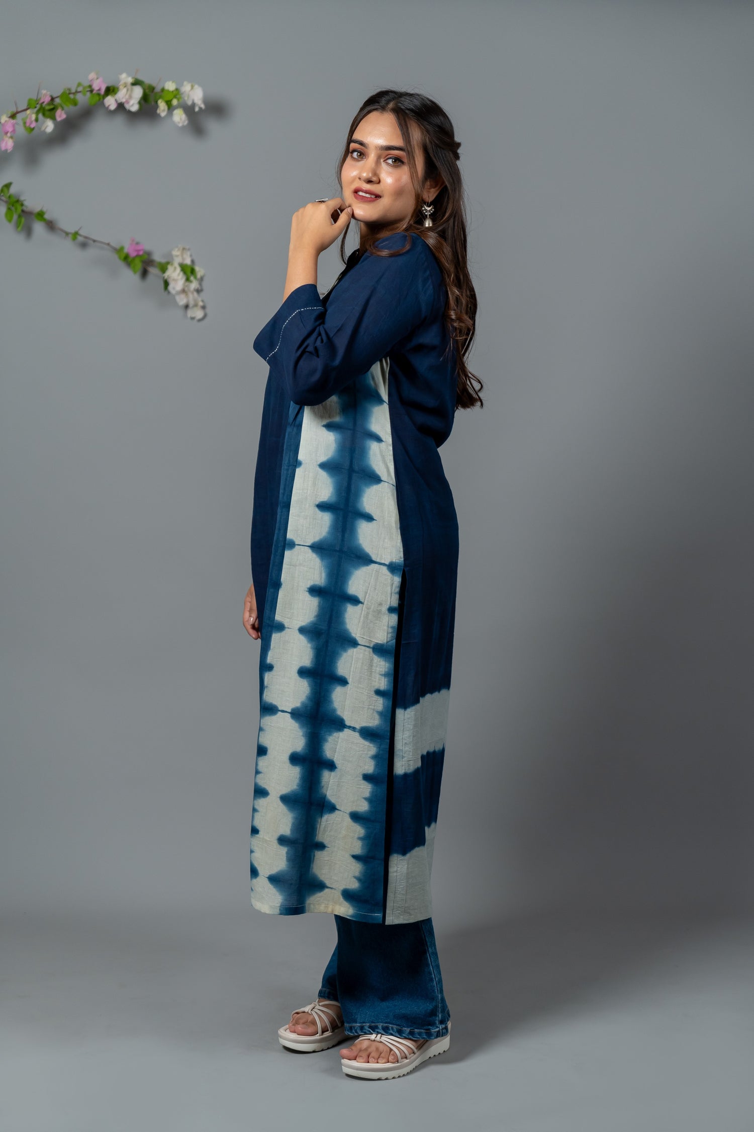 Parat Navy Shibori Mul Cotton Kurta