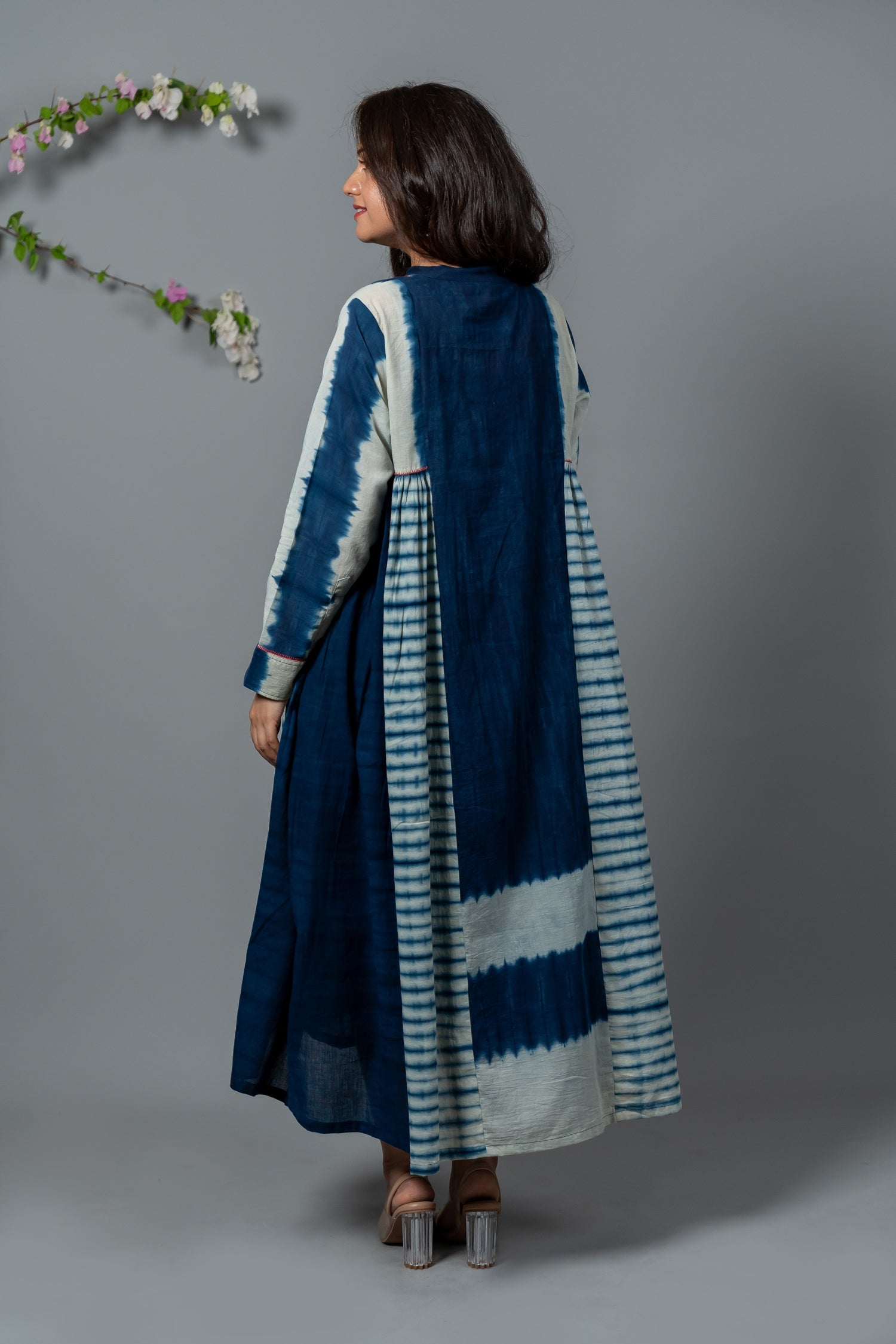 Parat Shibori Blue Tie-Dye Mul Cotton Dress