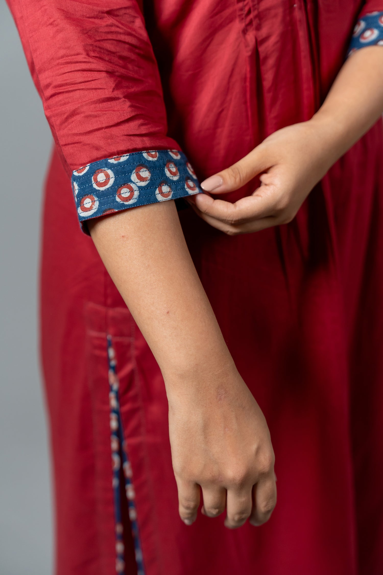 Maroon Solid Pintuck Mul Cotton Kurta Set of Two
