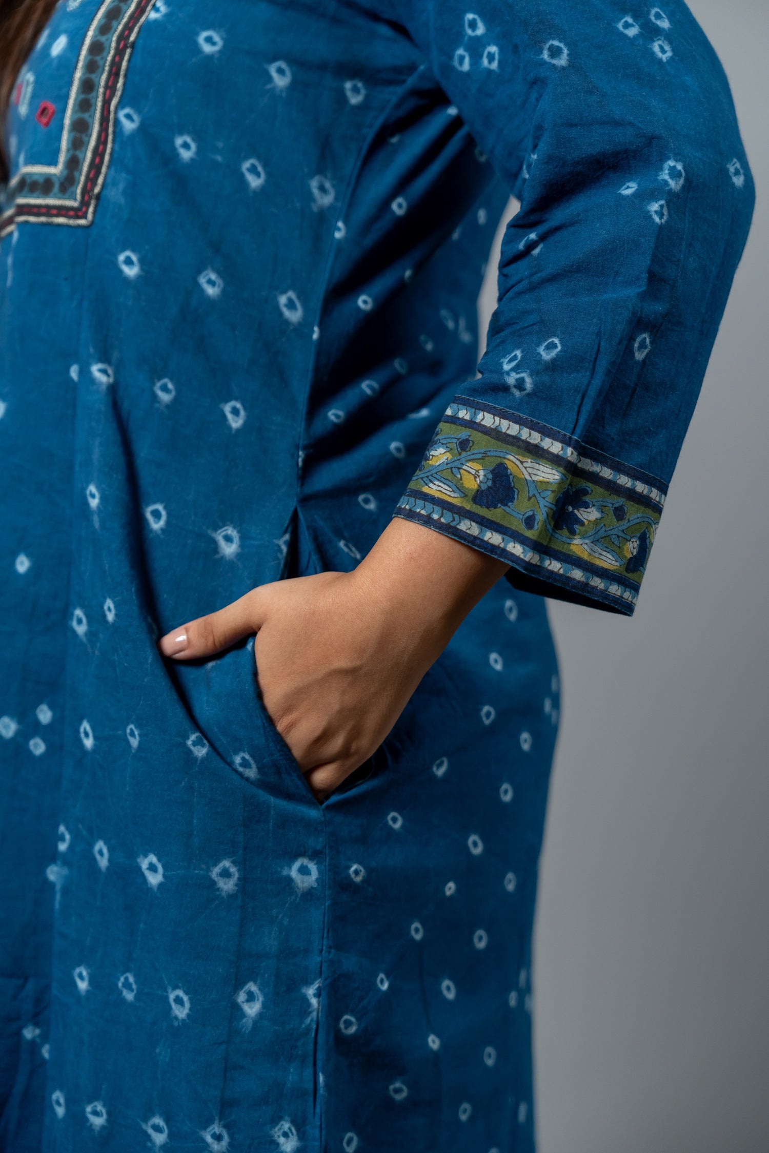 Parat Deep Blue Bandhani Hand Embroidered Mul Cotton Kurta Set of Two