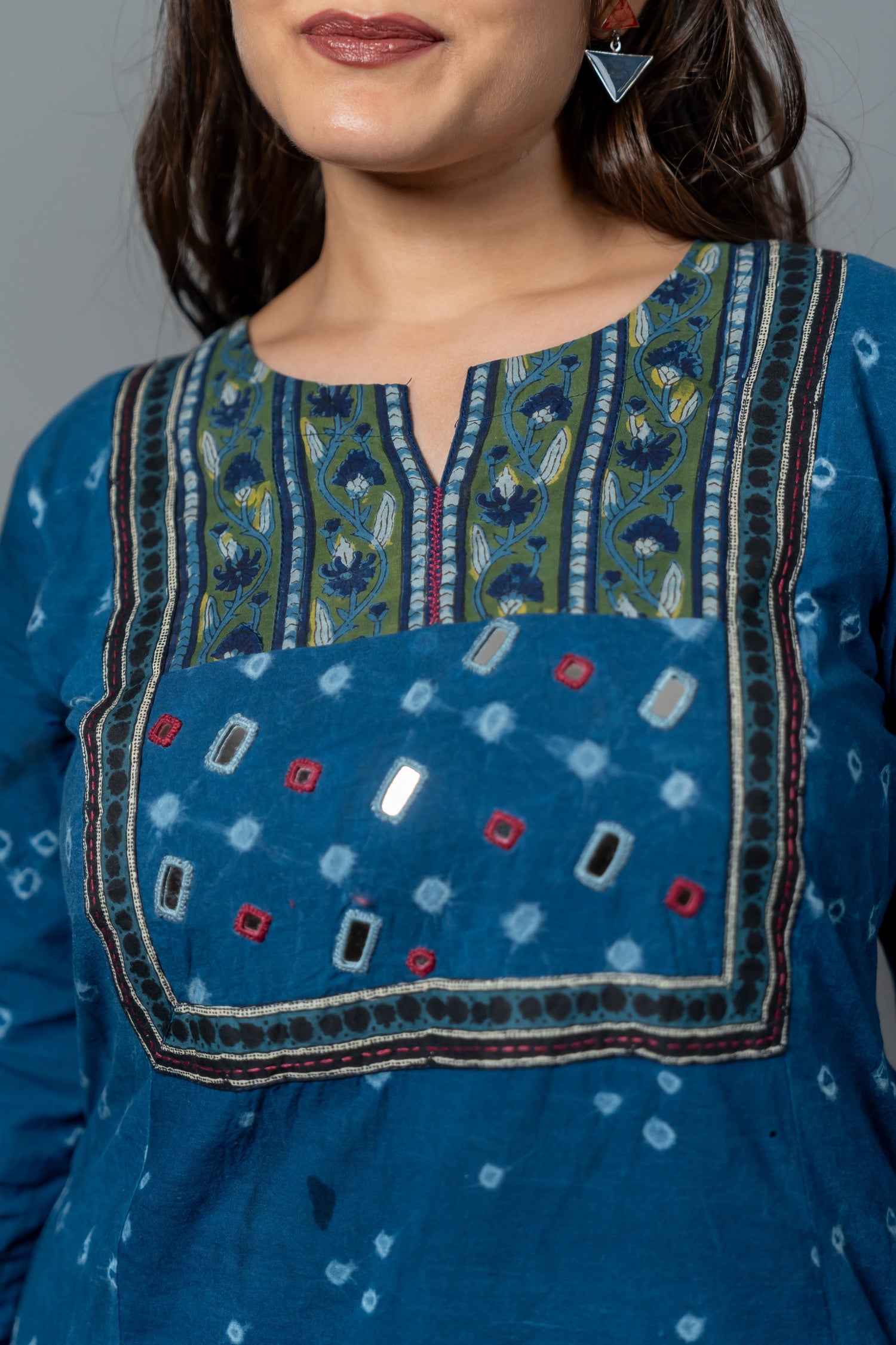 Parat Deep Blue Bandhani Hand Embroidered Mul Cotton Kurta Set of Two