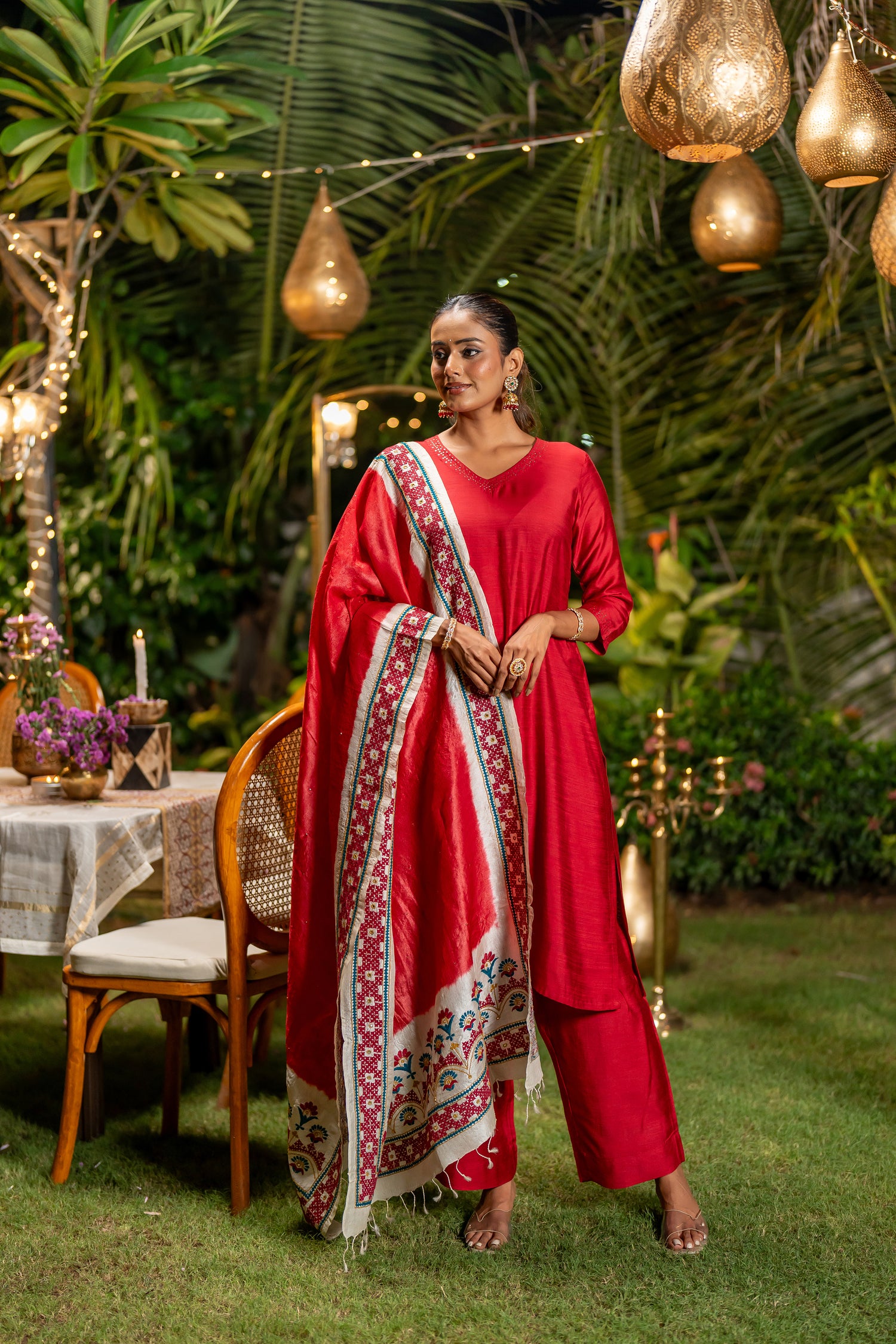 Ray Ethnic Ira – Handcrafted Tasar Silk Dupatta, Badla & Embroidery