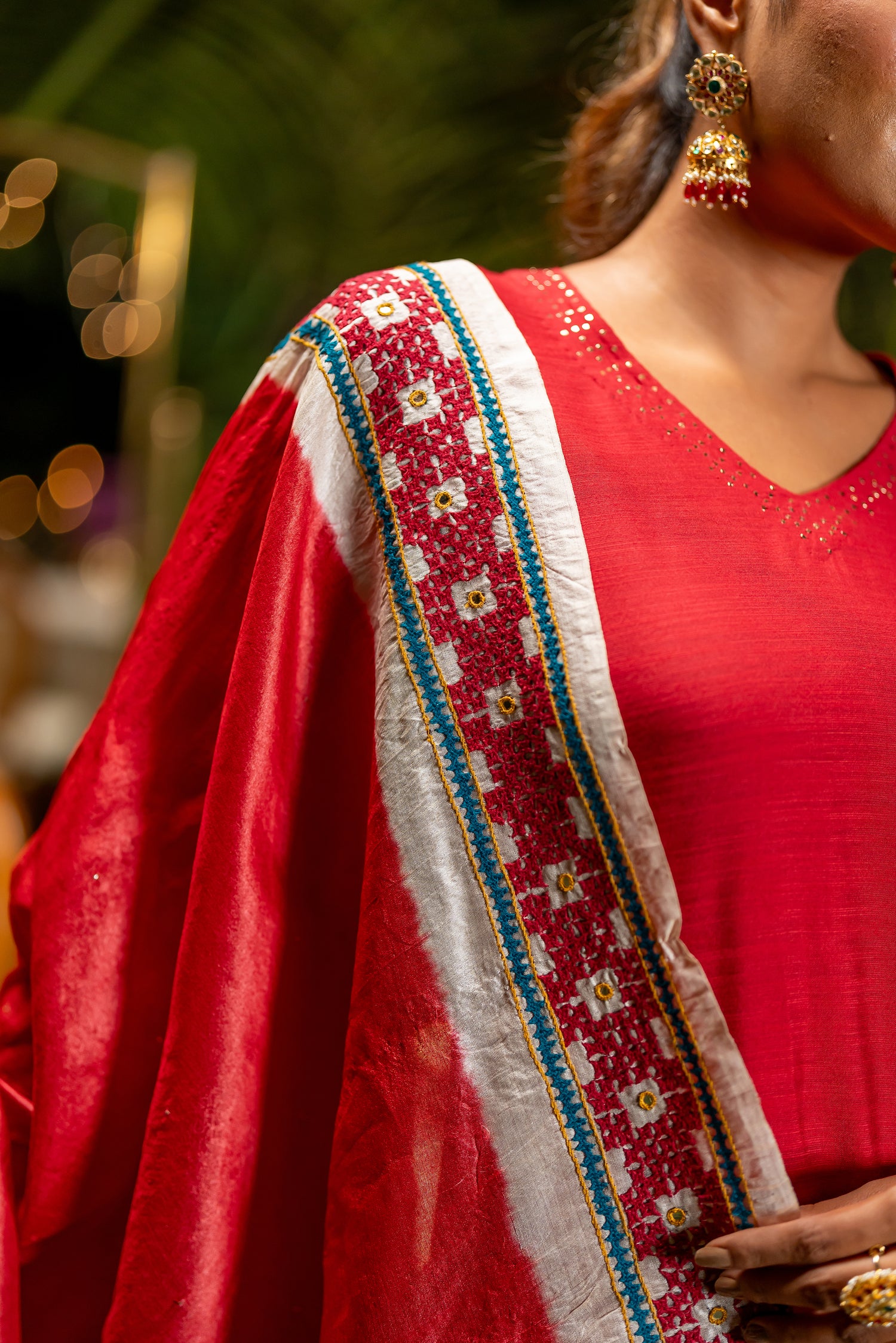 Ray Ethnic Ira – Handcrafted Tasar Silk Dupatta, Badla & Embroidery