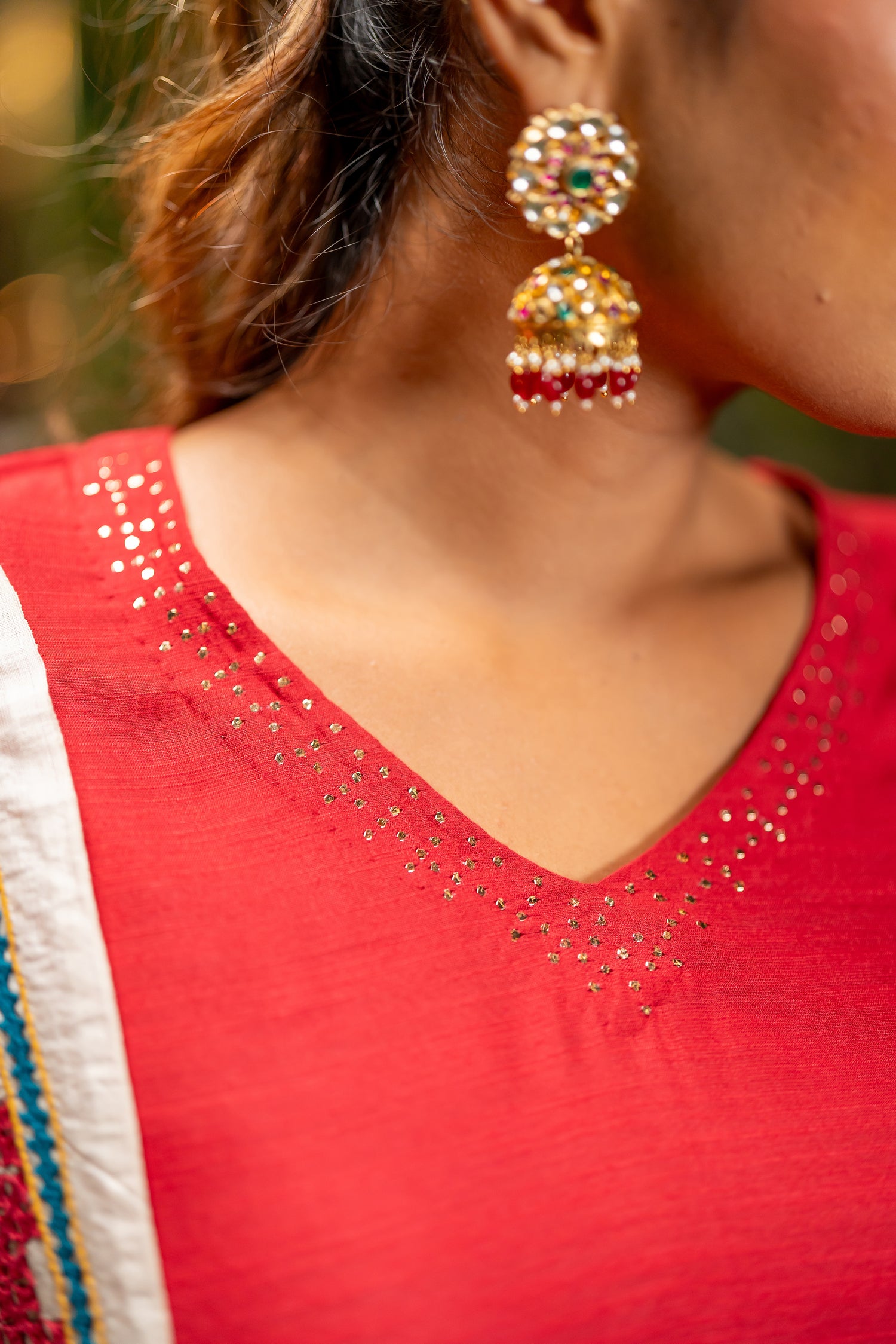 Ray Ethnic Ira – Bright Red Cotton Silk Slub Set of Two with Badla Work
