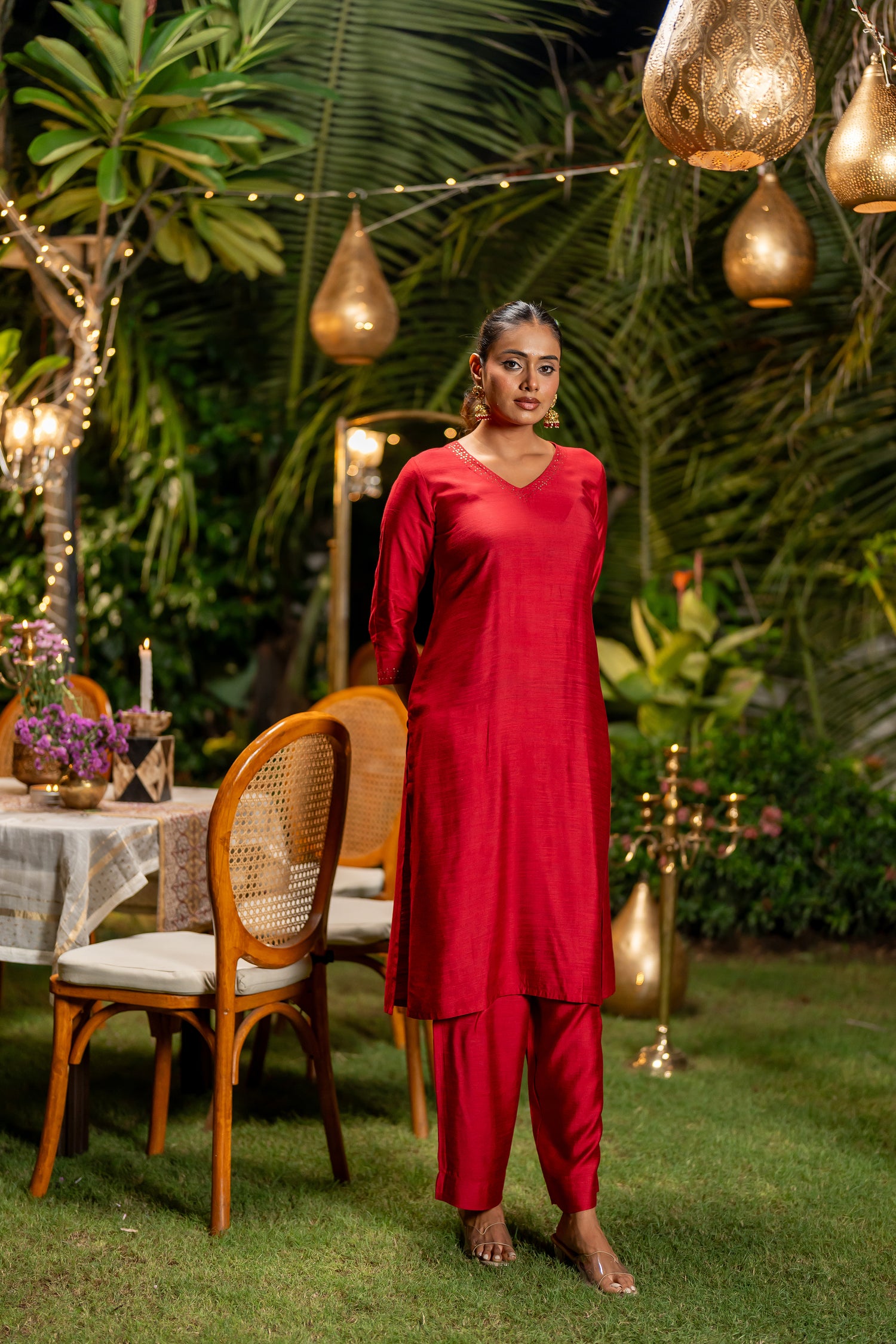 Ray Ethnic Ira – Bright Red Cotton Silk Slub Set of Two with Badla Work