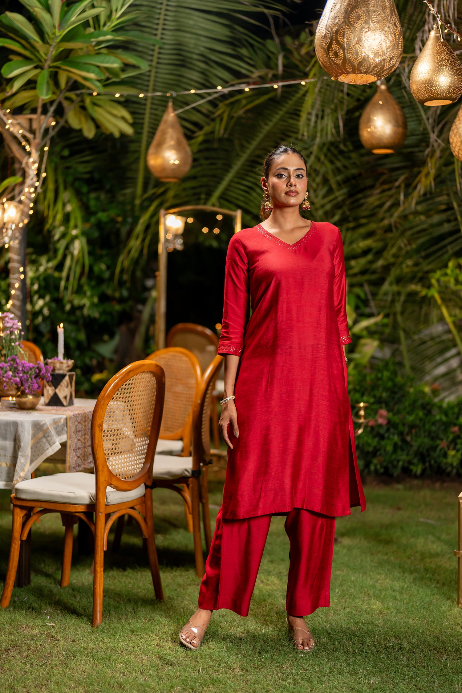 Ray Ethnic Ira – Bright Red Cotton Silk Slub Set of Two with Badla Work