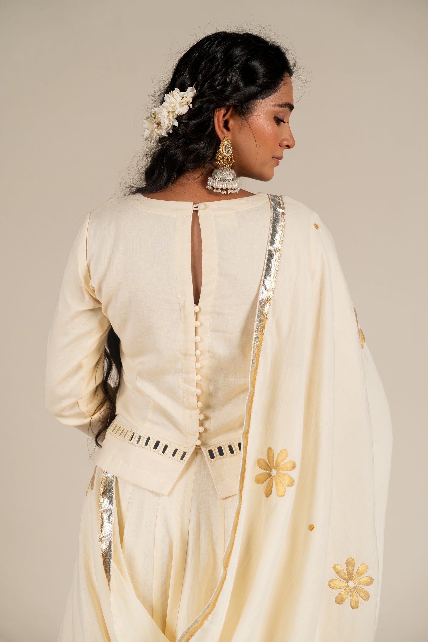 Handcrafted Thick Cotton Blouse in Off-White with Mirror Work – NavRas