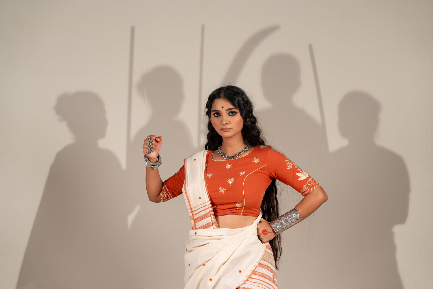 Handwoven Kala Cotton Dupatta in Rust – NavRas