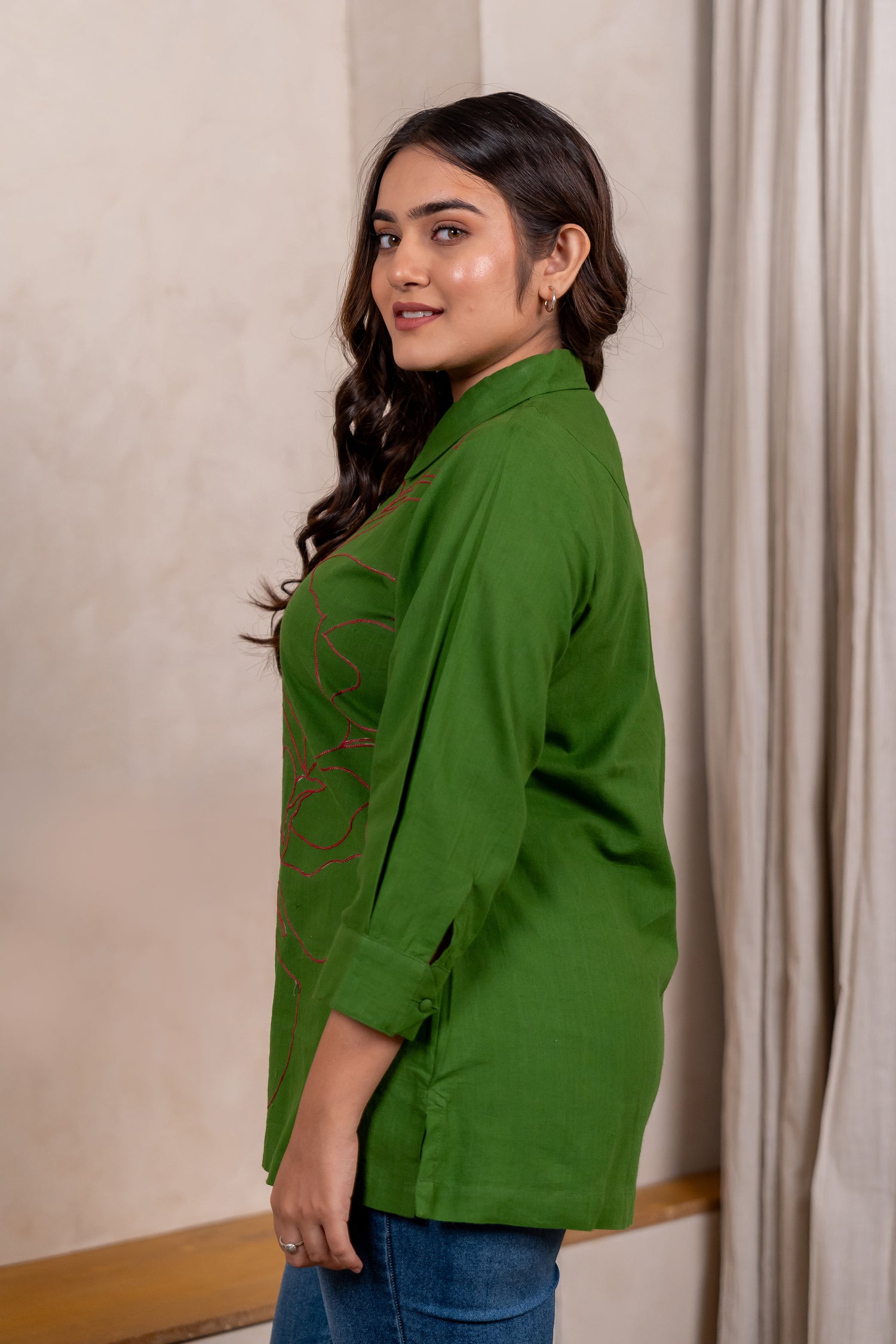 Ari Embroidery Shirt in Bright Green – Sutra