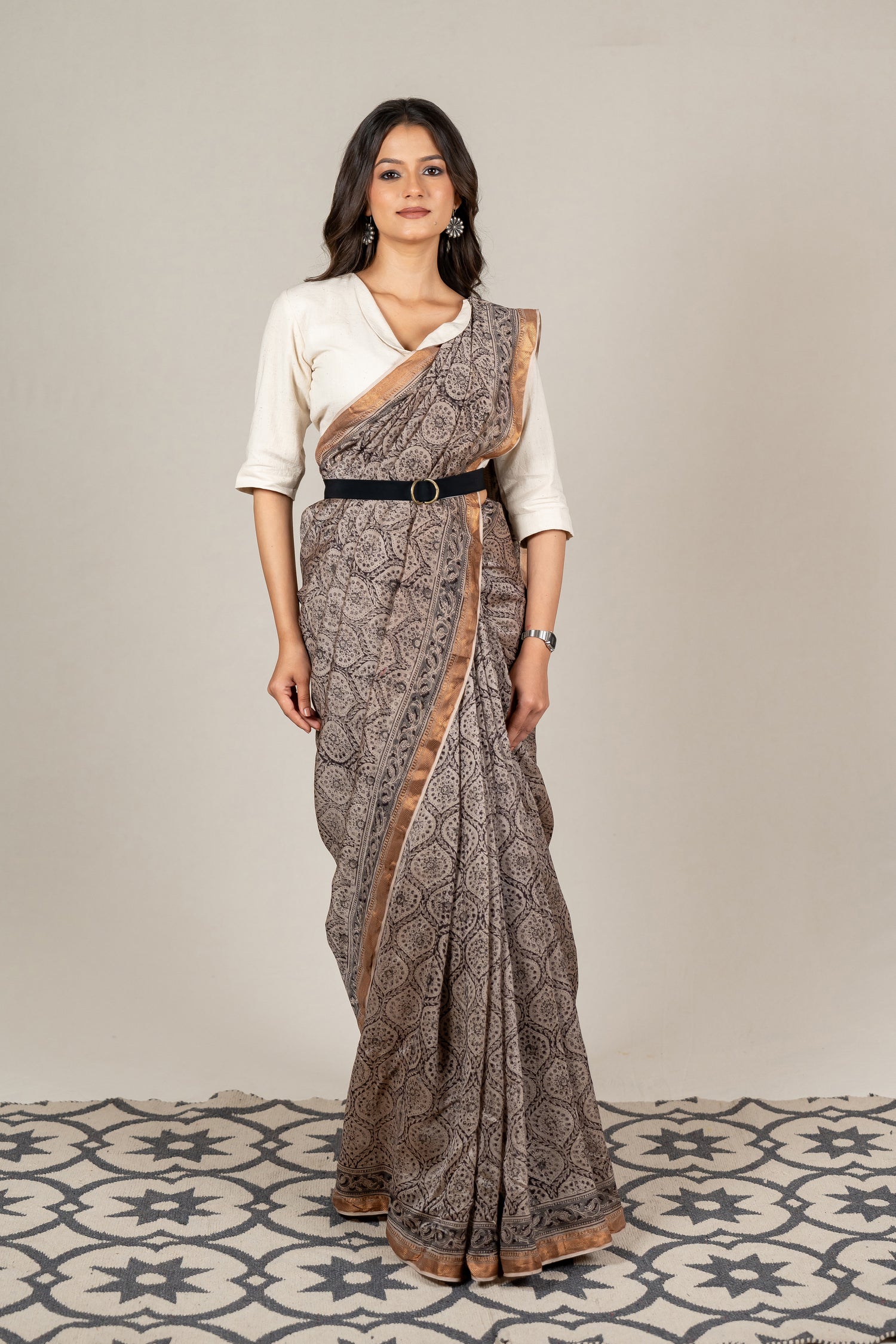 Mul Chanderi Kalamkari Saree in Beige Kashish – Sama