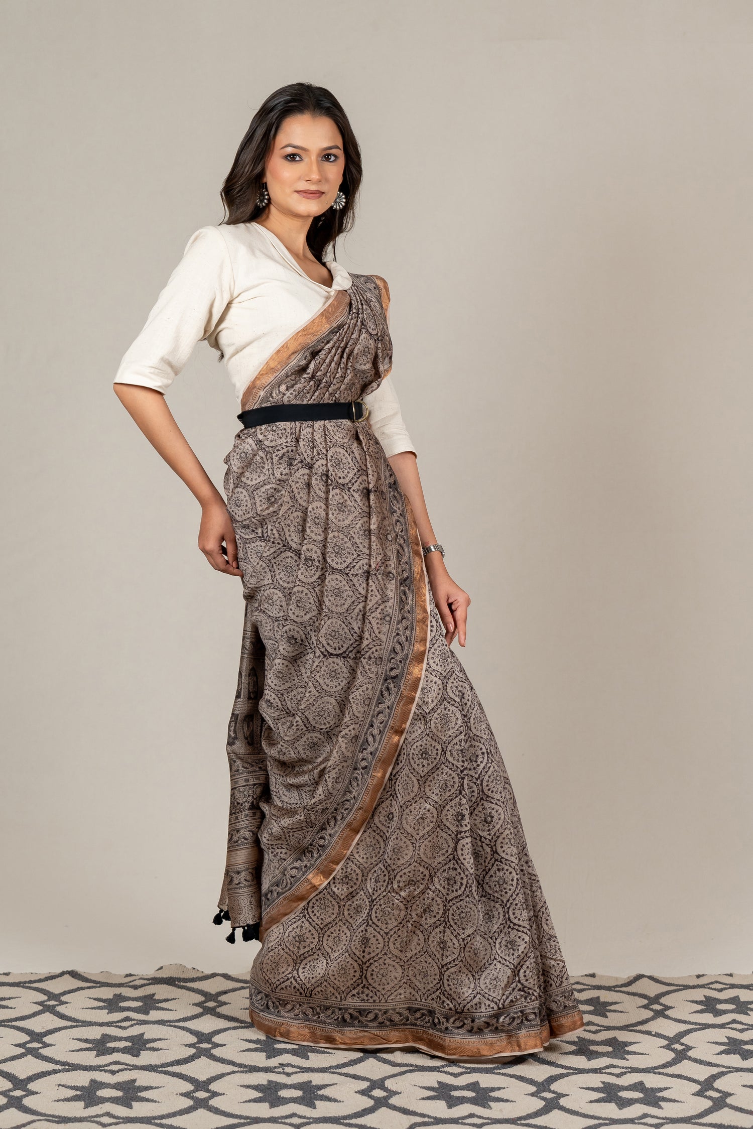 Mul Chanderi Kalamkari Saree in Beige Kashish – Sama