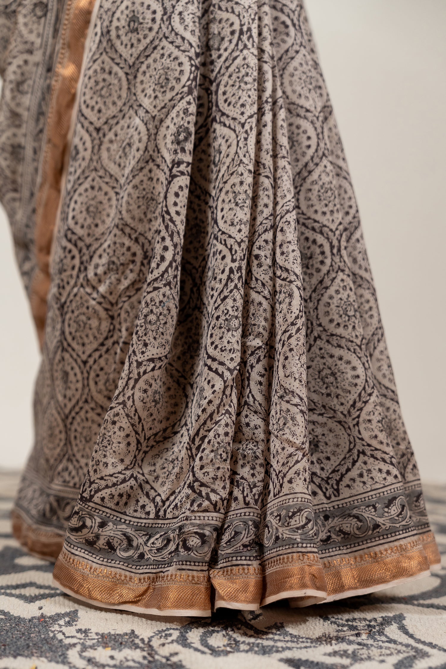 Mul Chanderi Kalamkari Saree in Beige Kashish – Sama