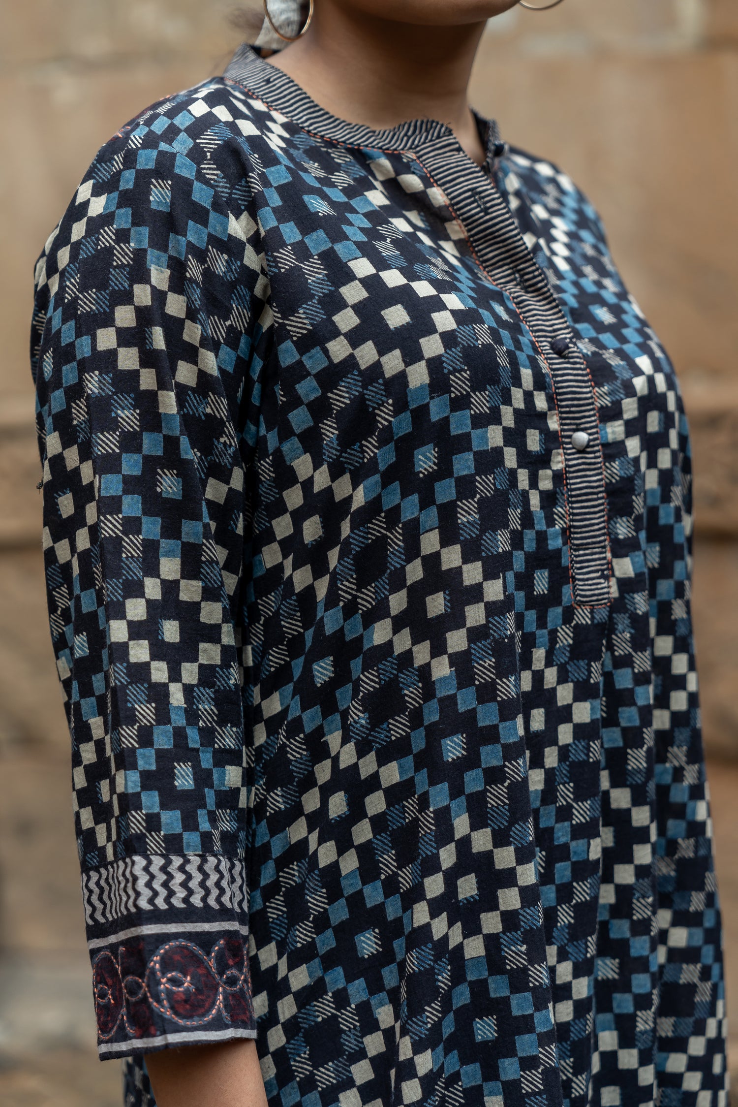 Ray Ethnic Ekatra Geometric Block Print Mull Cotton Kurta in Black