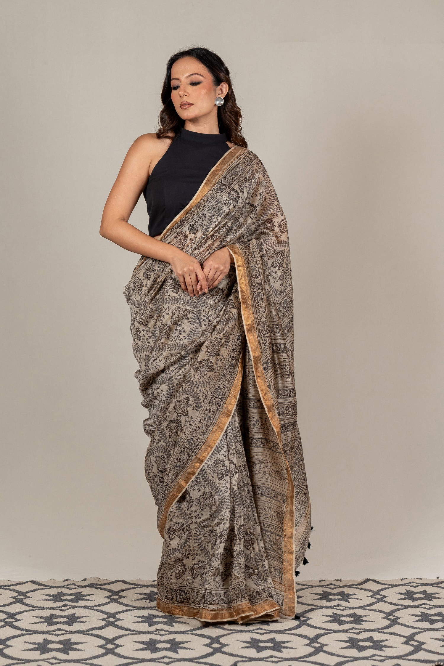 Mul Chanderi Golden Border Kalamkari Saree in Beige Kashish – Sama