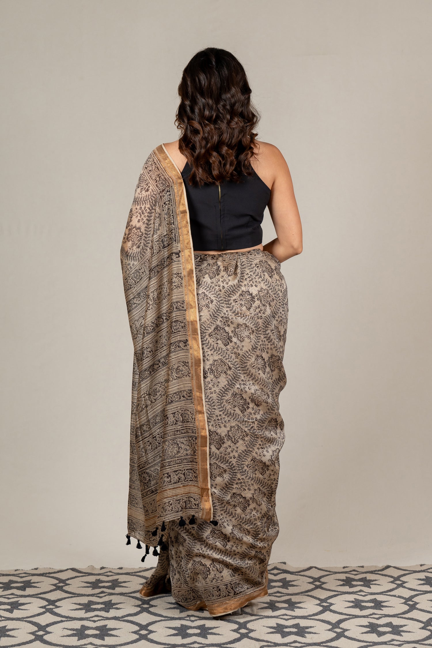 Mul Chanderi Golden Border Kalamkari Saree in Beige Kashish – Sama
