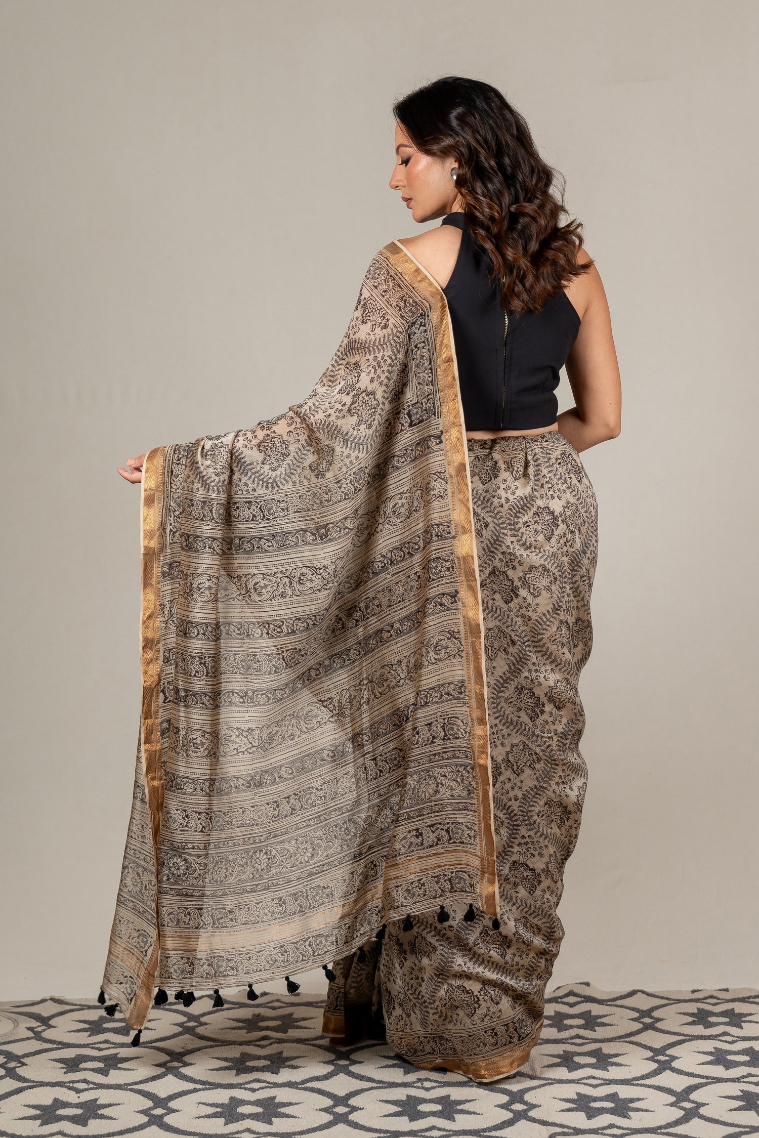 Mul Chanderi Golden Border Kalamkari Saree in Beige Kashish – Sama