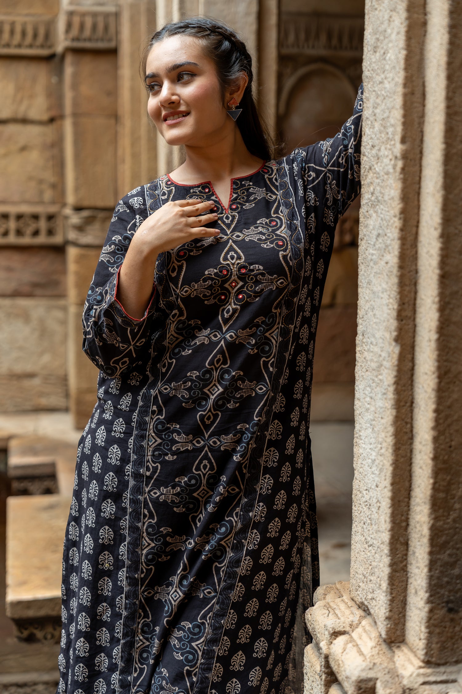 Ray Ethnic Mull Cotton Block Print Kurta in Black from Ekatra