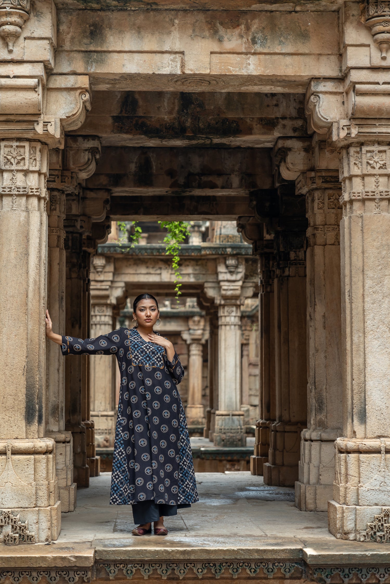 Ray Ethnic Ekatra Contrast Block Print Mull Cotton Kurta in Black