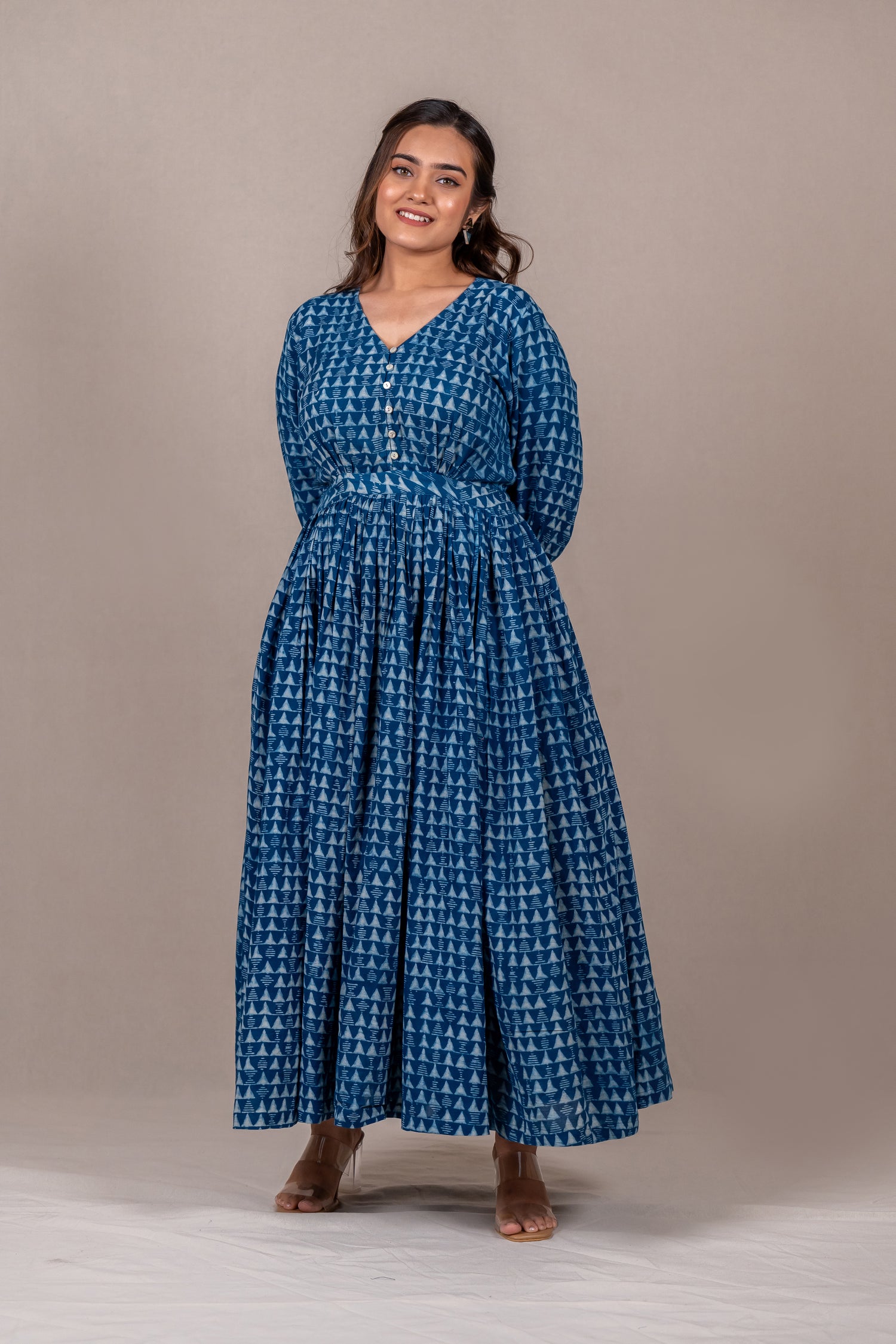 Indigo Dabu Printed V-Neck Long Dress – Sutra