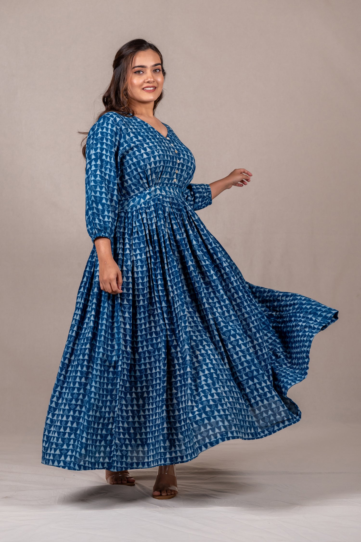 Indigo Dabu Printed V-Neck Long Dress – Sutra
