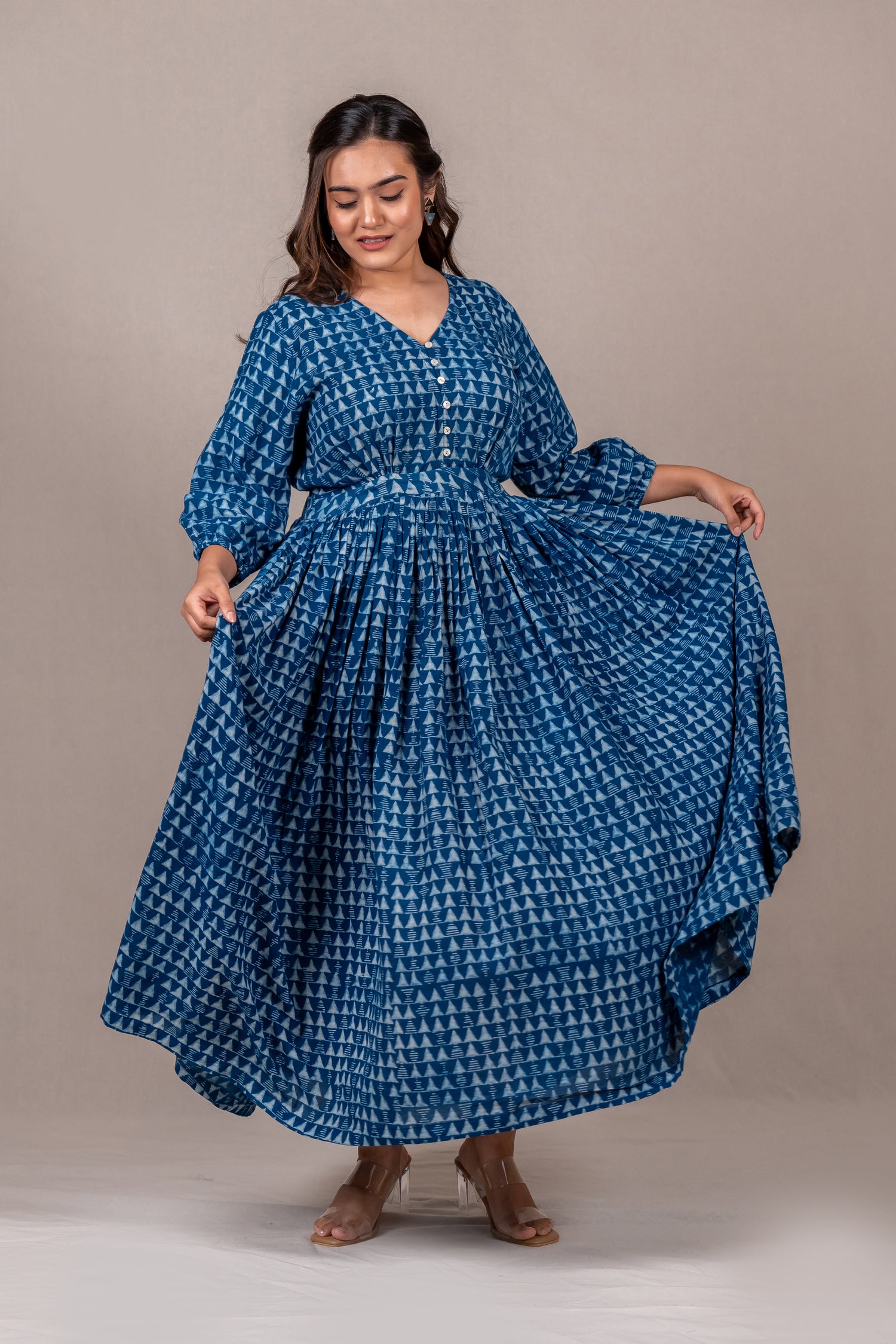 Indigo Dabu Printed V-Neck Long Dress – Sutra