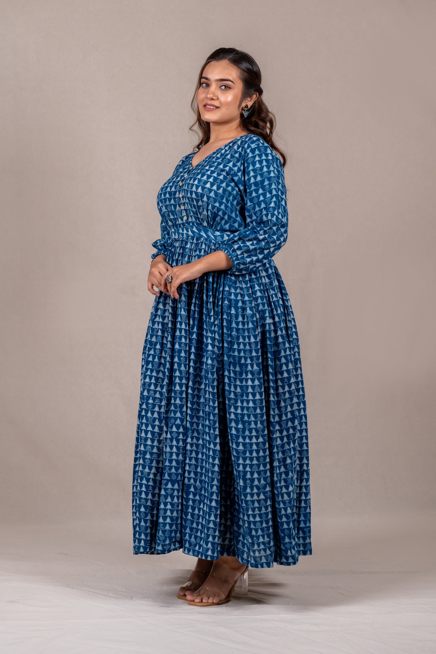 Indigo Dabu Printed V-Neck Long Dress – Sutra