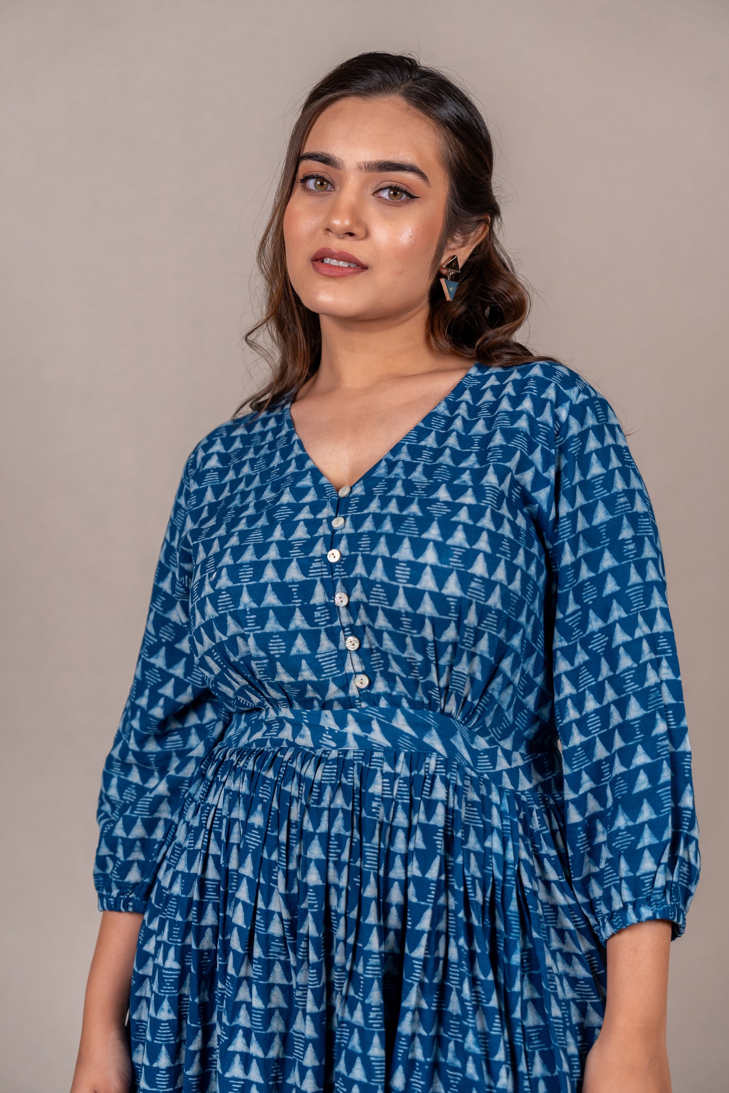 Indigo Dabu Printed V-Neck Long Dress – Sutra