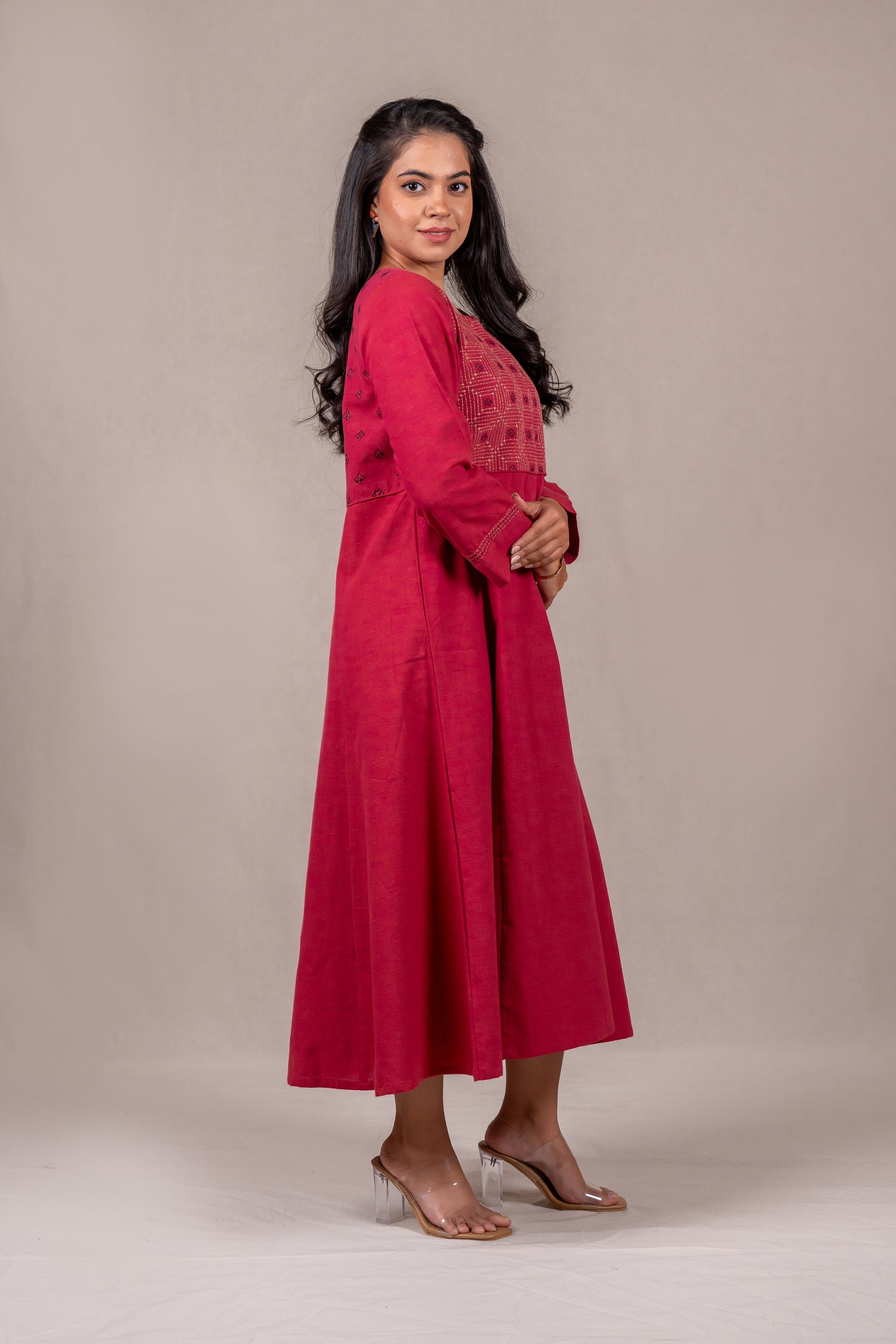 Handcrafted Kasuti Embroidered Dress in Maroon Rani – Sutra