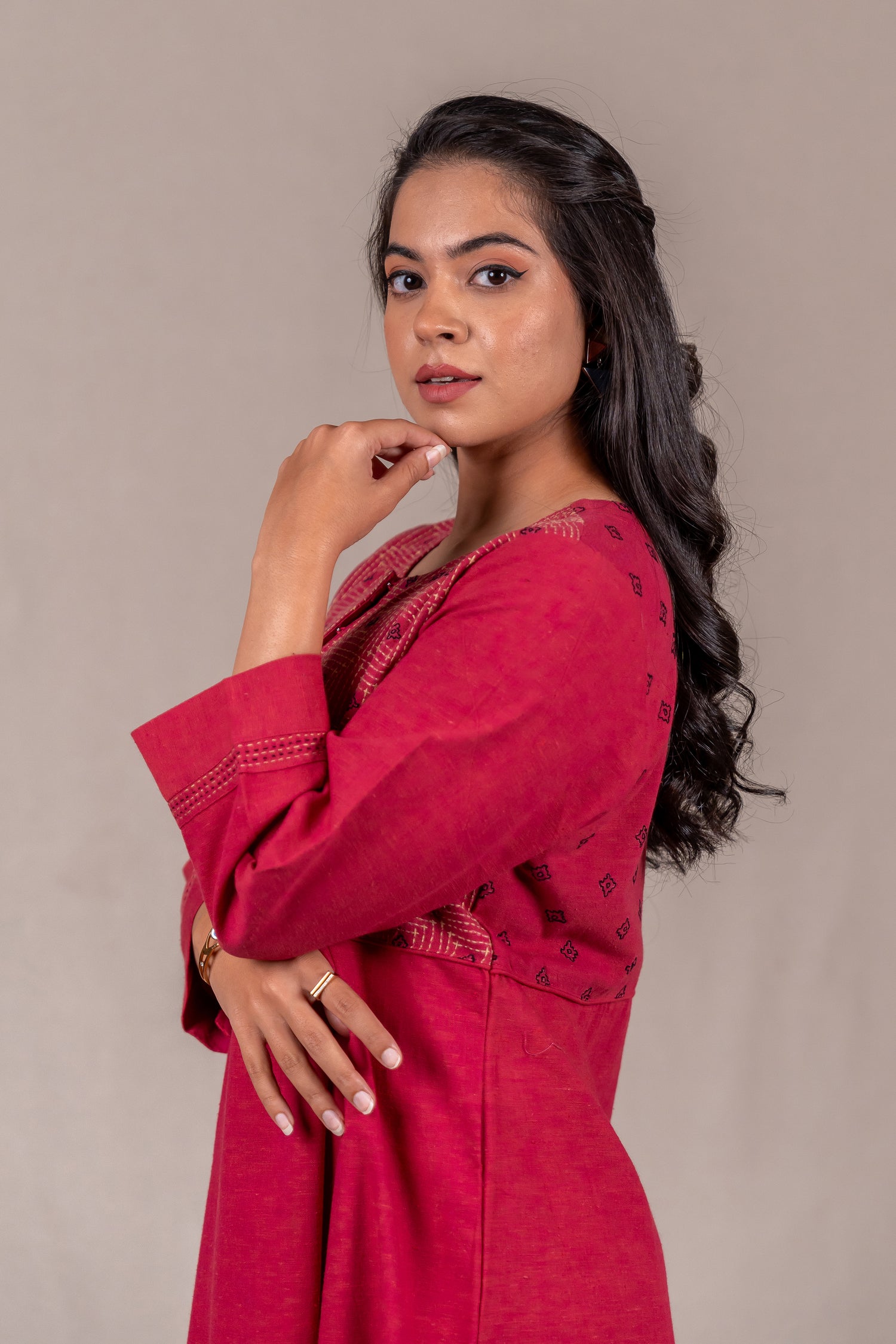 Handcrafted Kasuti Embroidered Dress in Maroon Rani – Sutra
