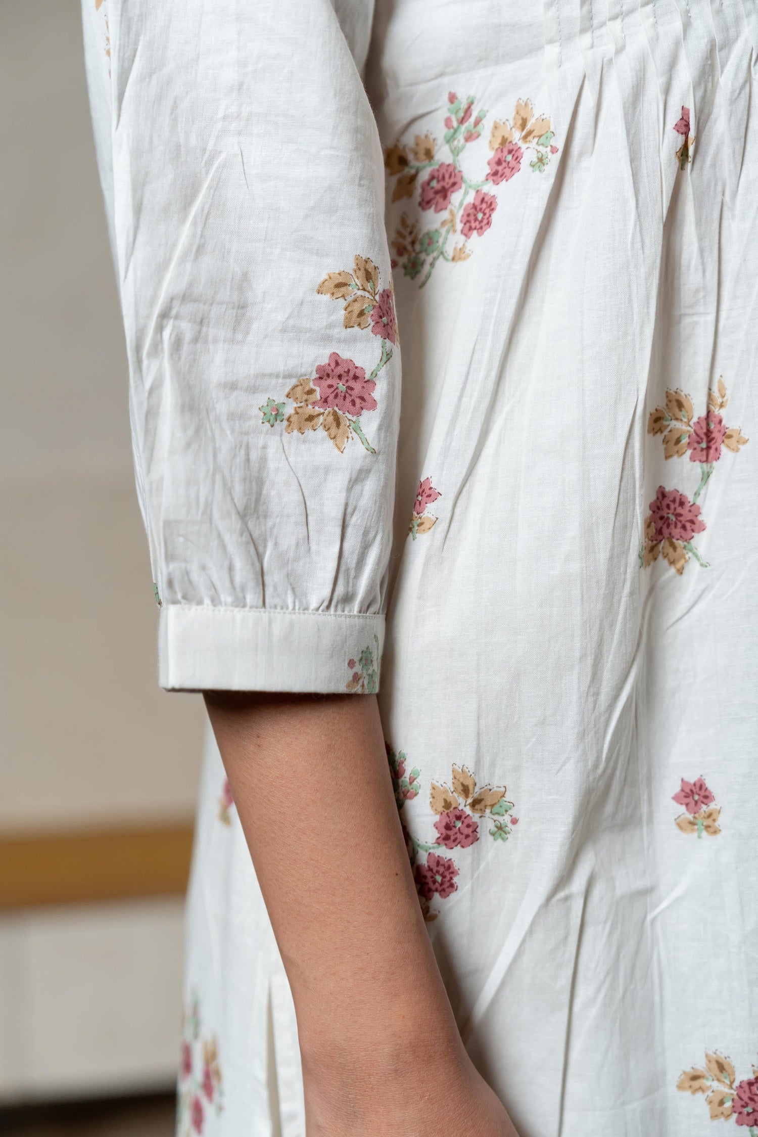 Aabha Pink Printed Cotton Kurta | Ray-ethnic