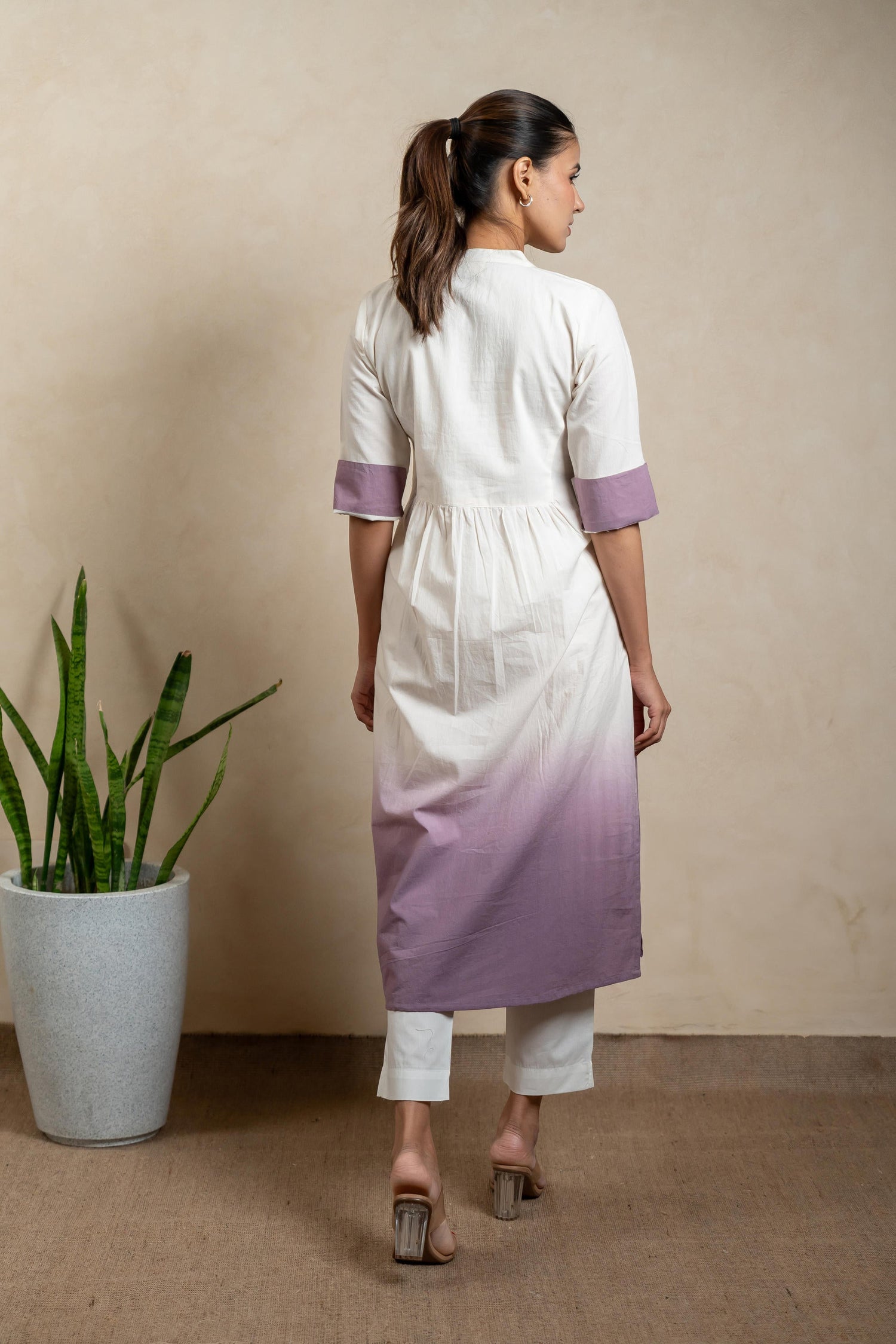 Aabha Mauve Tie-Dye Cotton Kurta | Ray-ethnic