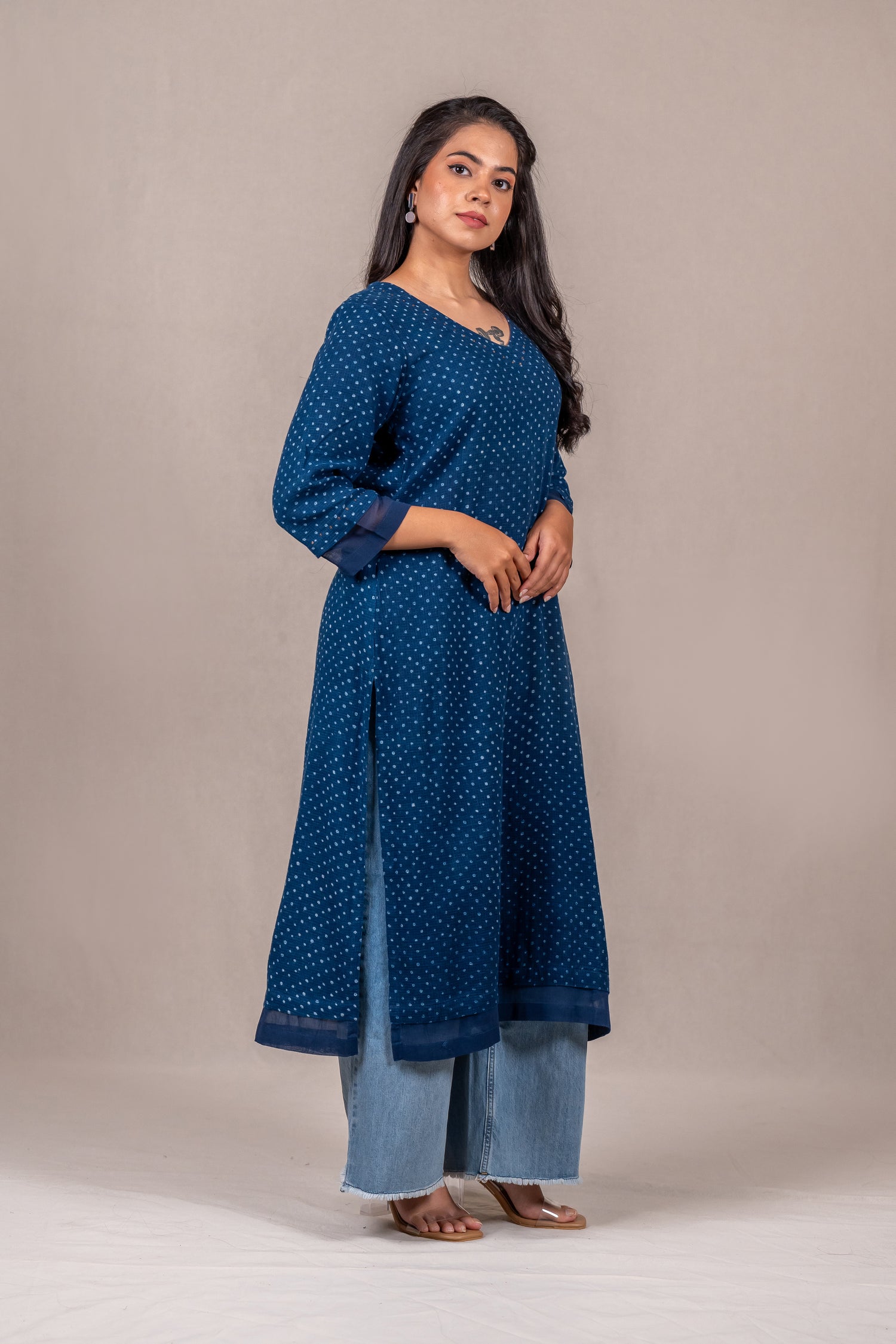 Indigo Dabu Mul-Mul Kota Kurta – Sutra