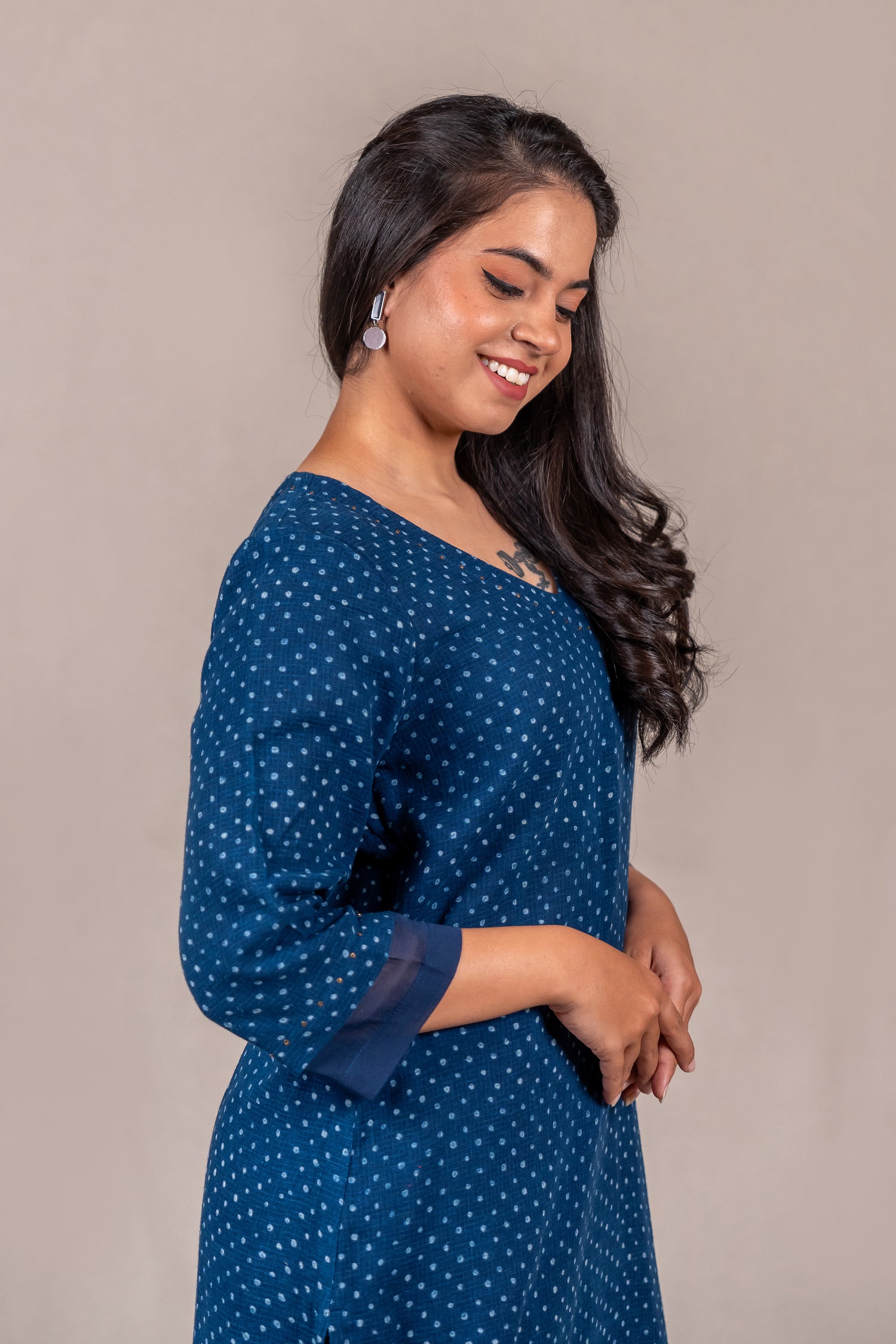 Indigo Dabu Mul-Mul Kota Kurta – Sutra