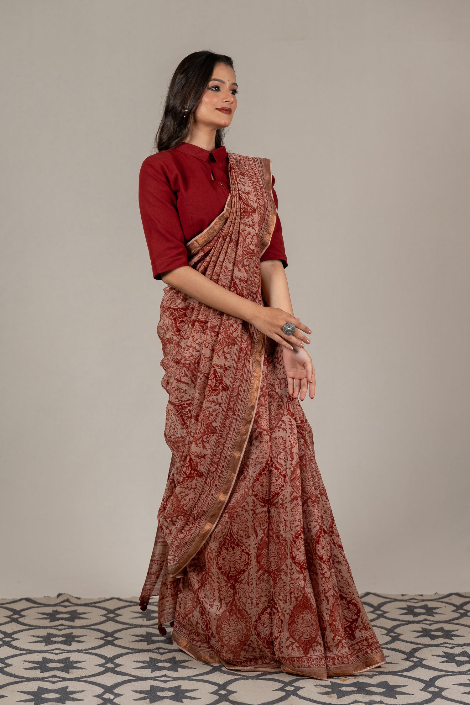 Mul Chanderi Kalamkari Block Printed Saree in Beige Red – Sama